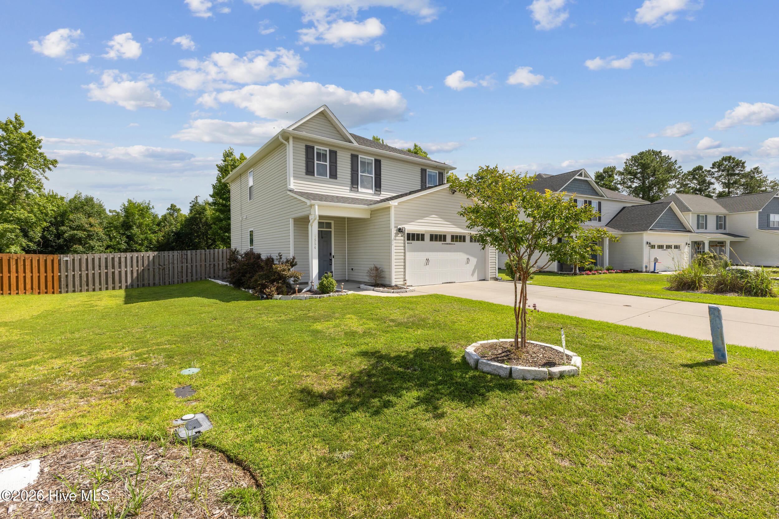 554 Avendale Drive Property Photo 4