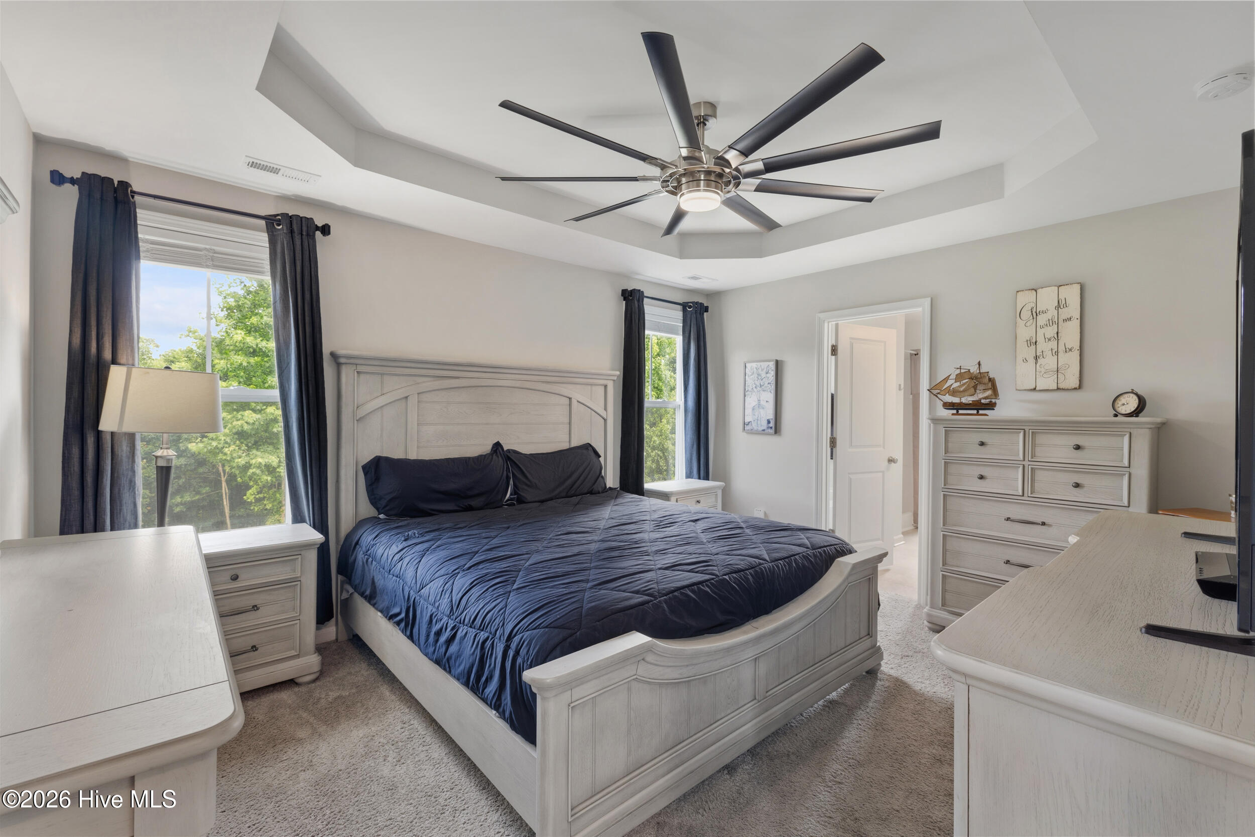 554 Avendale Drive Property Photo 16