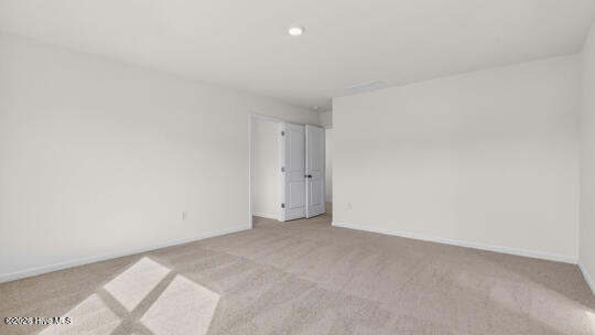 290 Palm Drive Property Photo 17