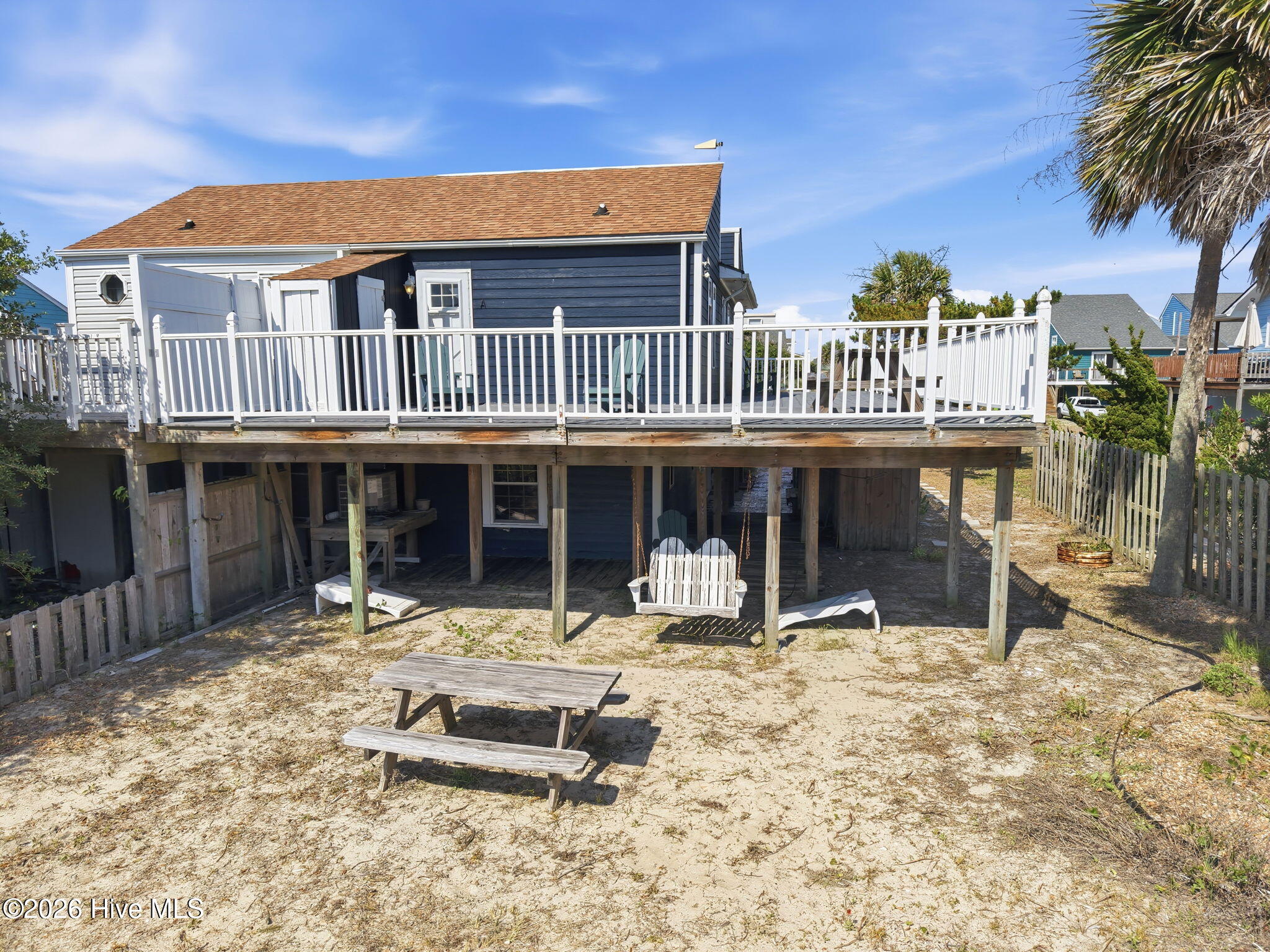205 Oyster Lane Property Photo 9