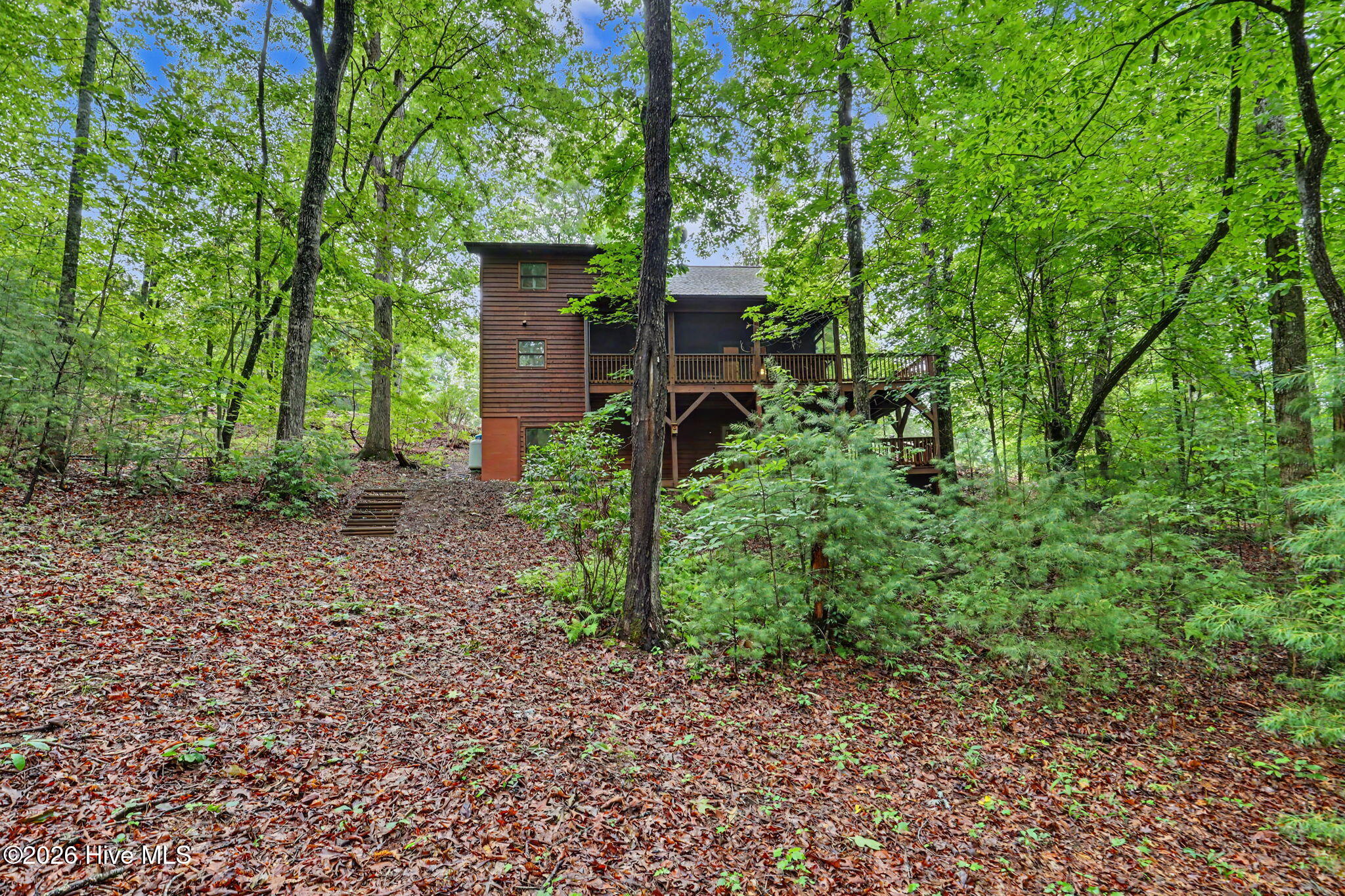 71 Lawrence Drive Property Photo 5