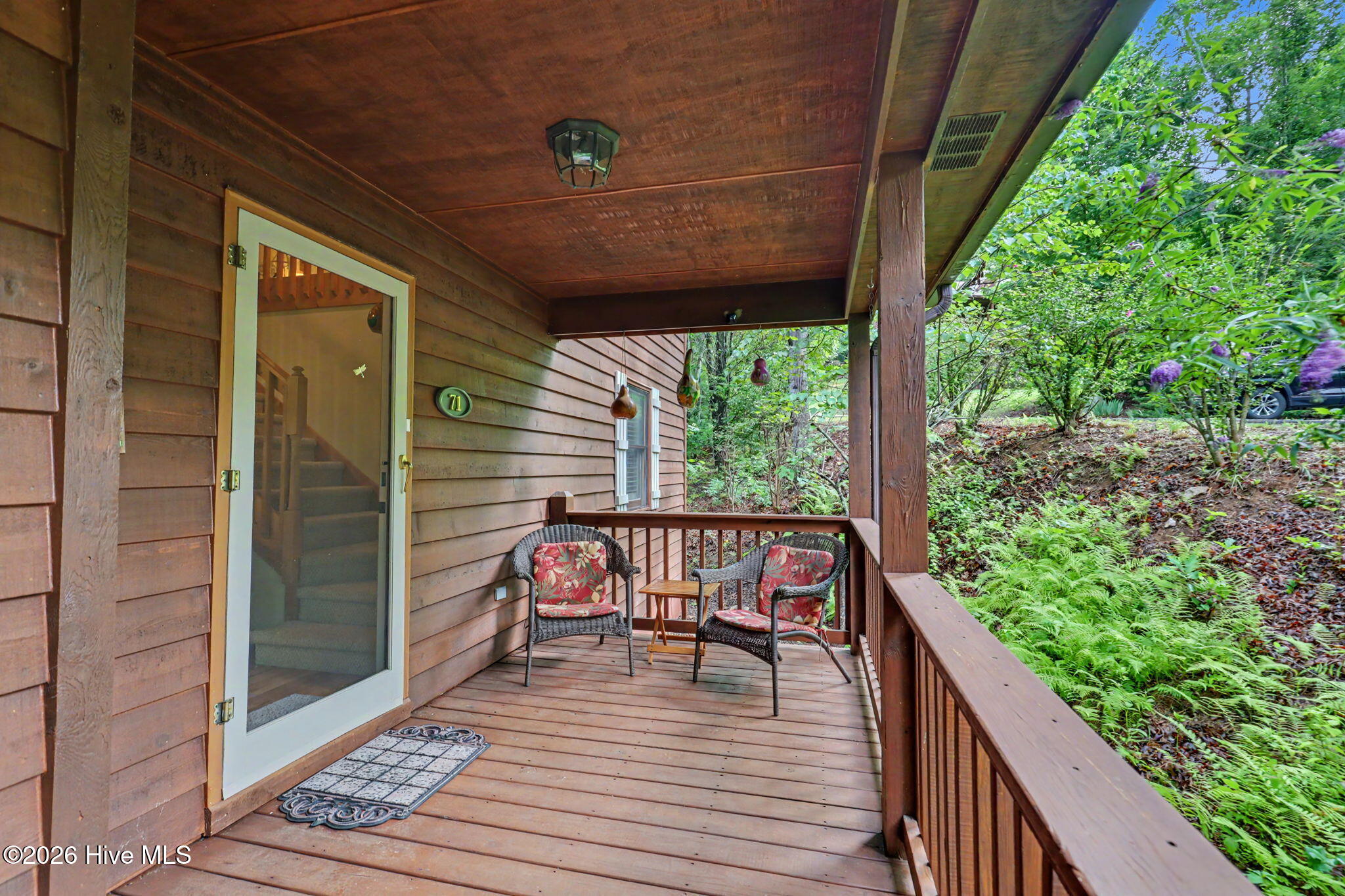 71 Lawrence Drive Property Photo 23