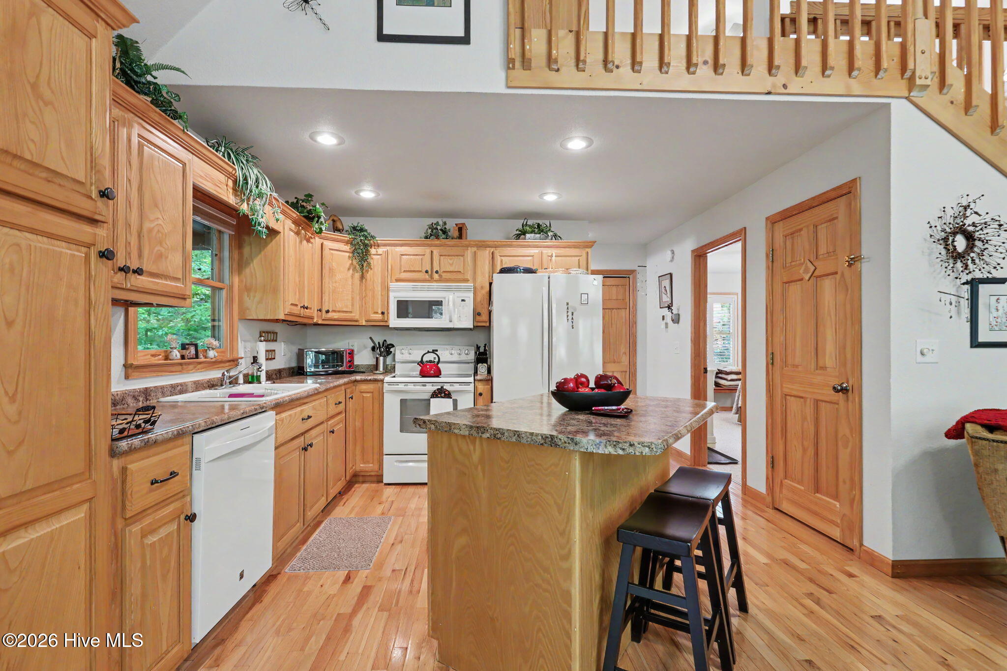 71 Lawrence Drive Property Photo 29