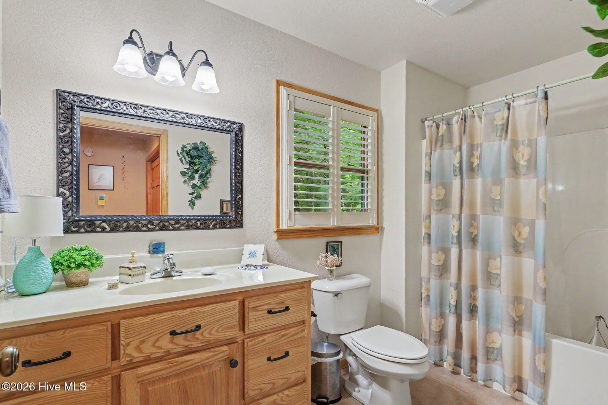 71 Lawrence Drive Property Photo 43