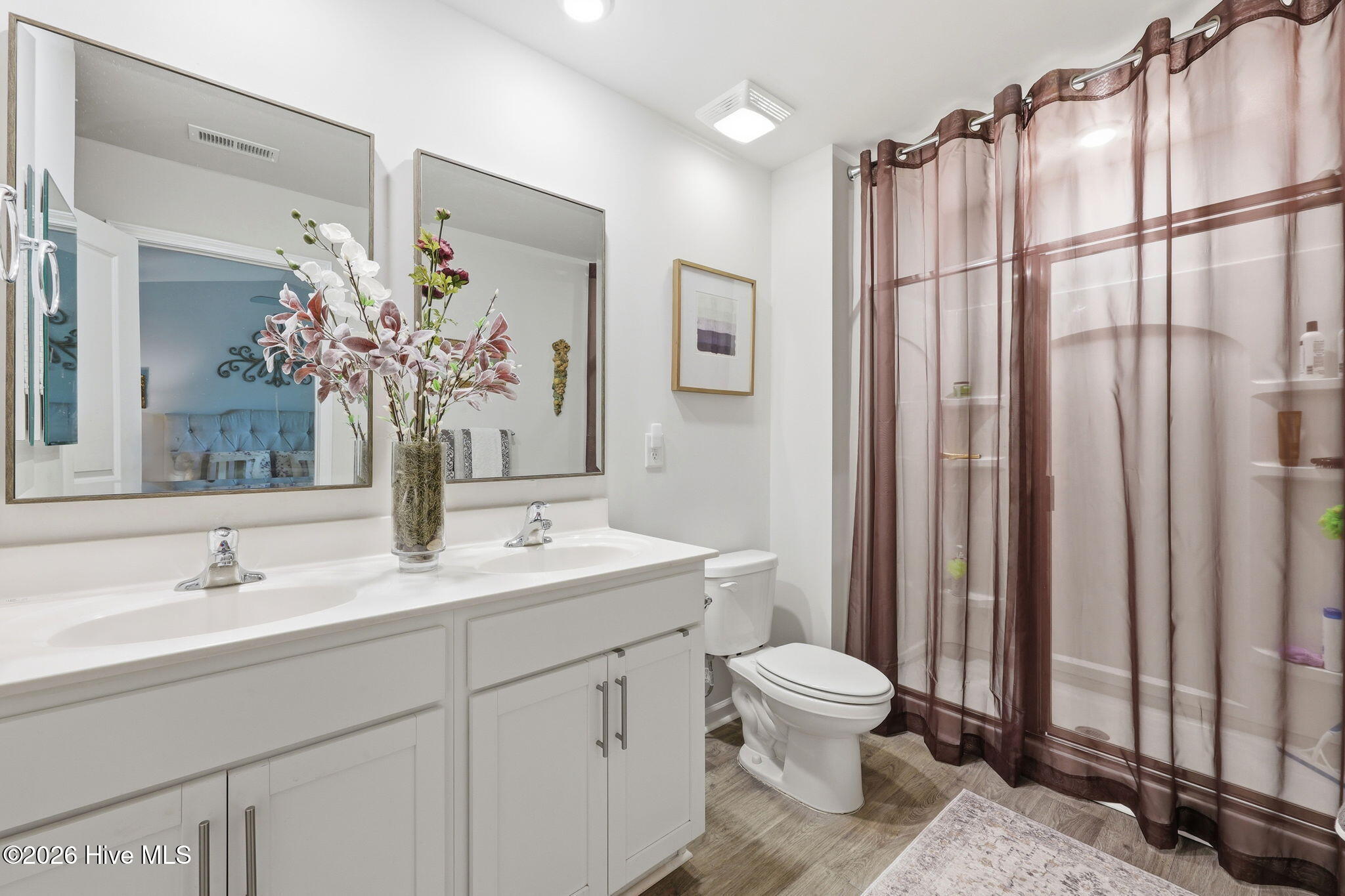102 Jessica Court Property Photo 20