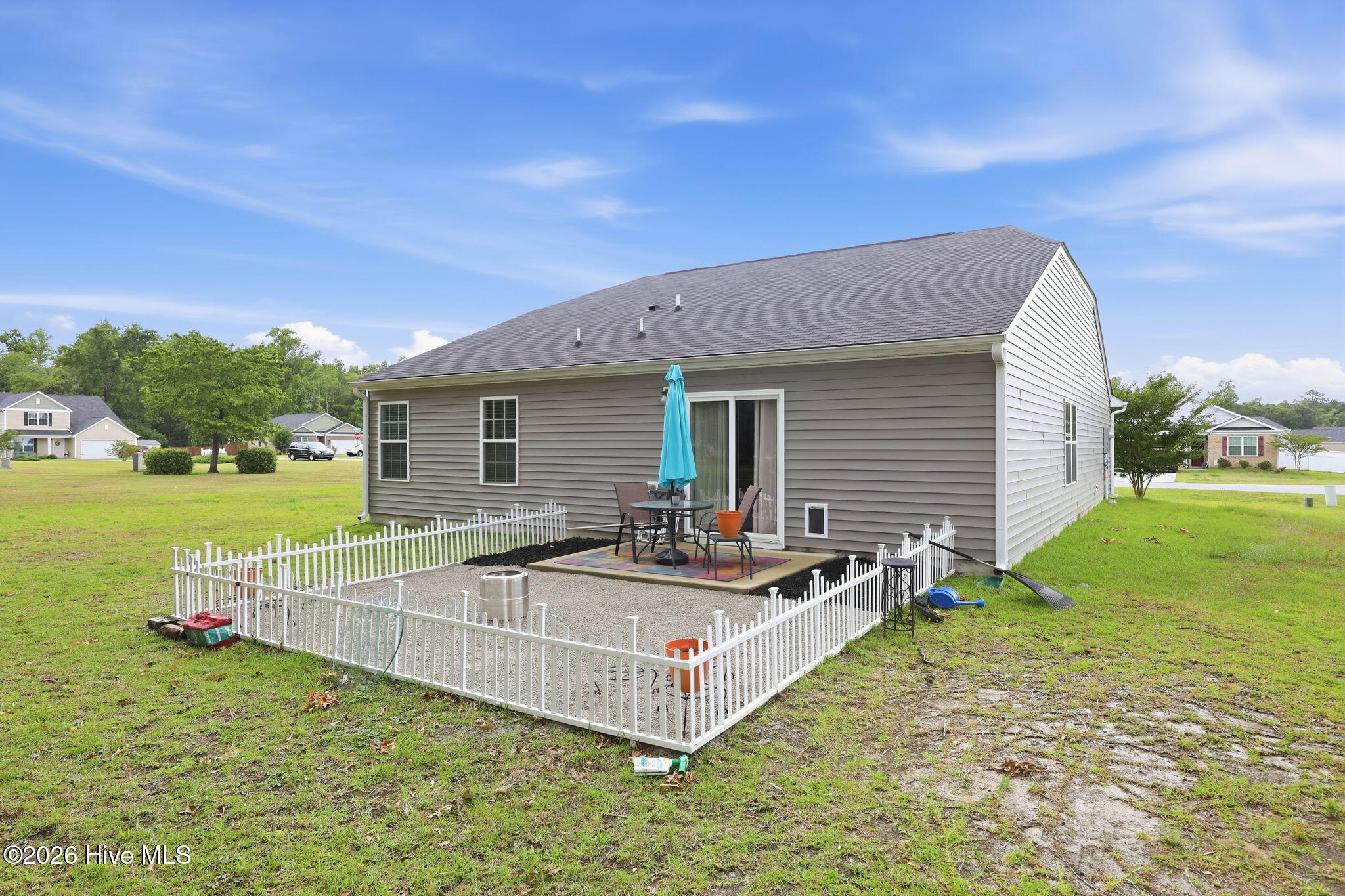 102 Jessica Court Property Photo 24