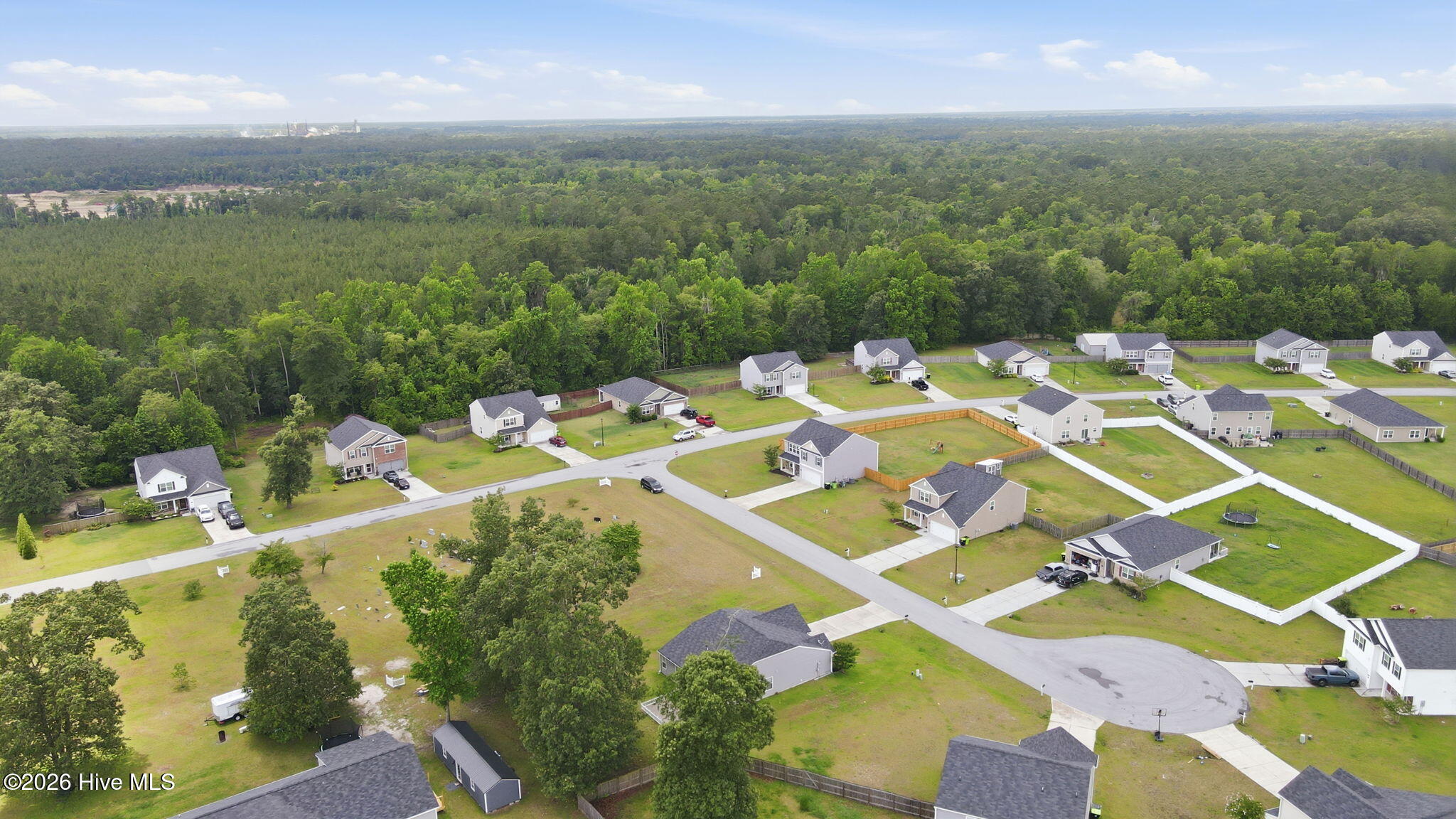 102 Jessica Court Property Photo 30