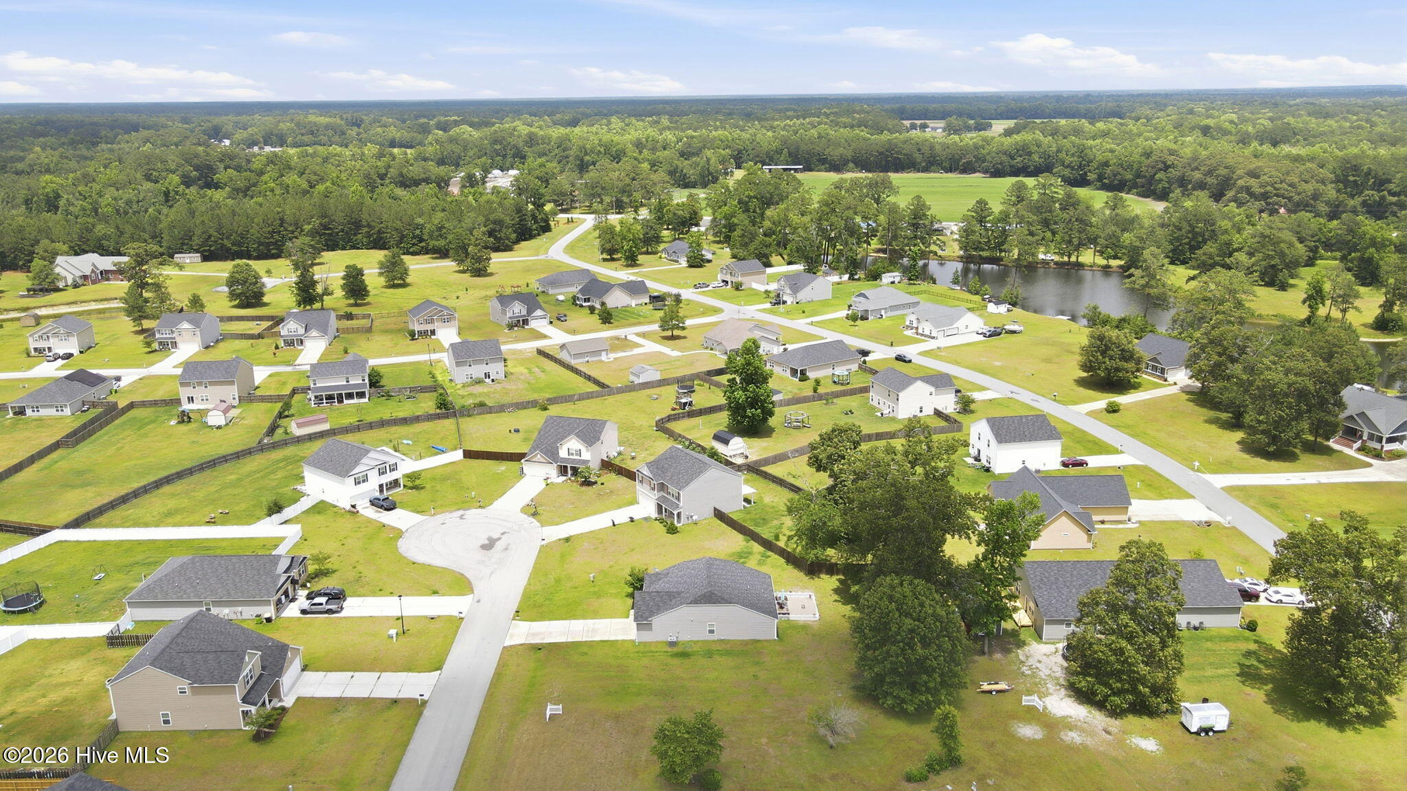 102 Jessica Court Property Photo 32