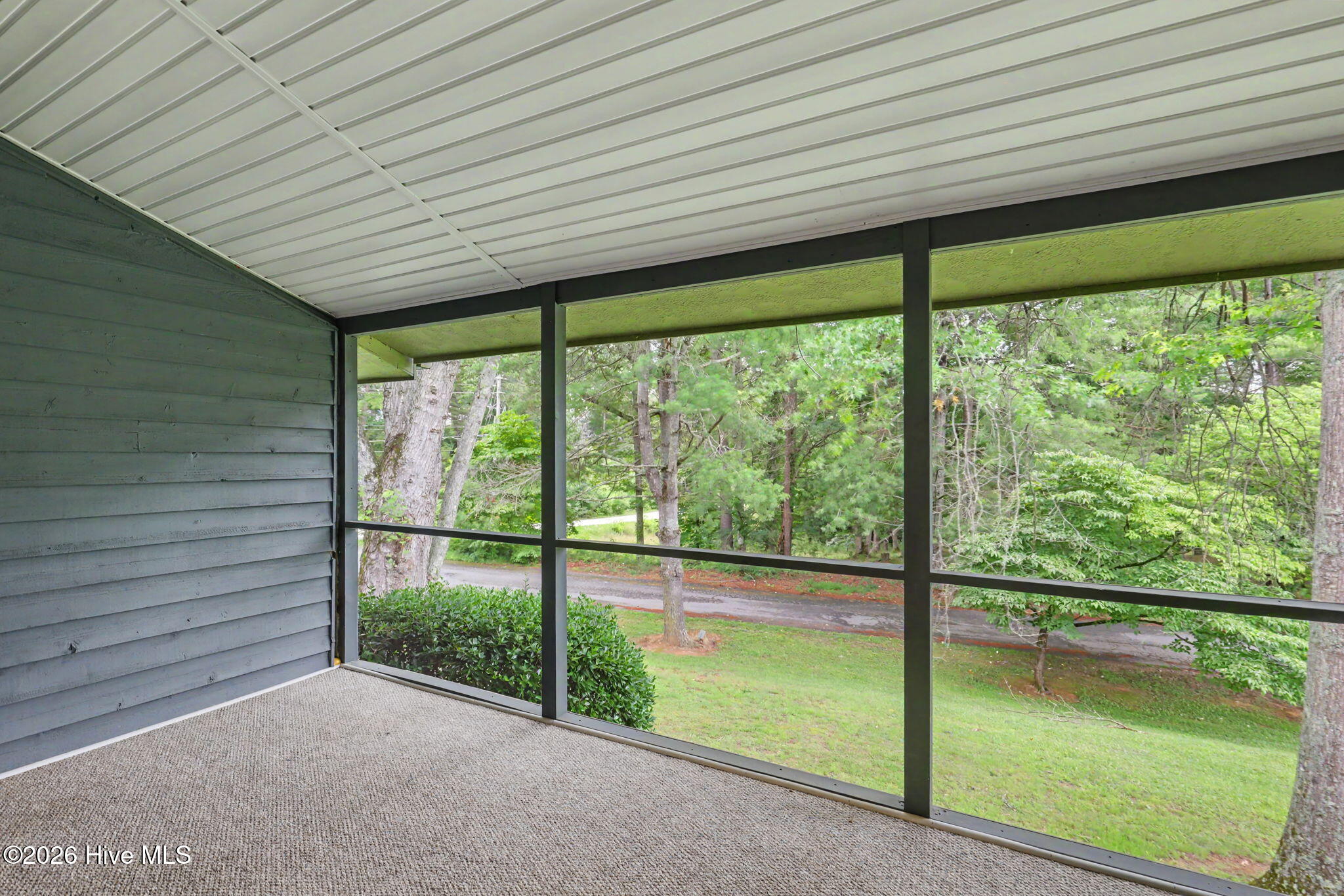 114 Smoke Rise Drive Property Photo 8