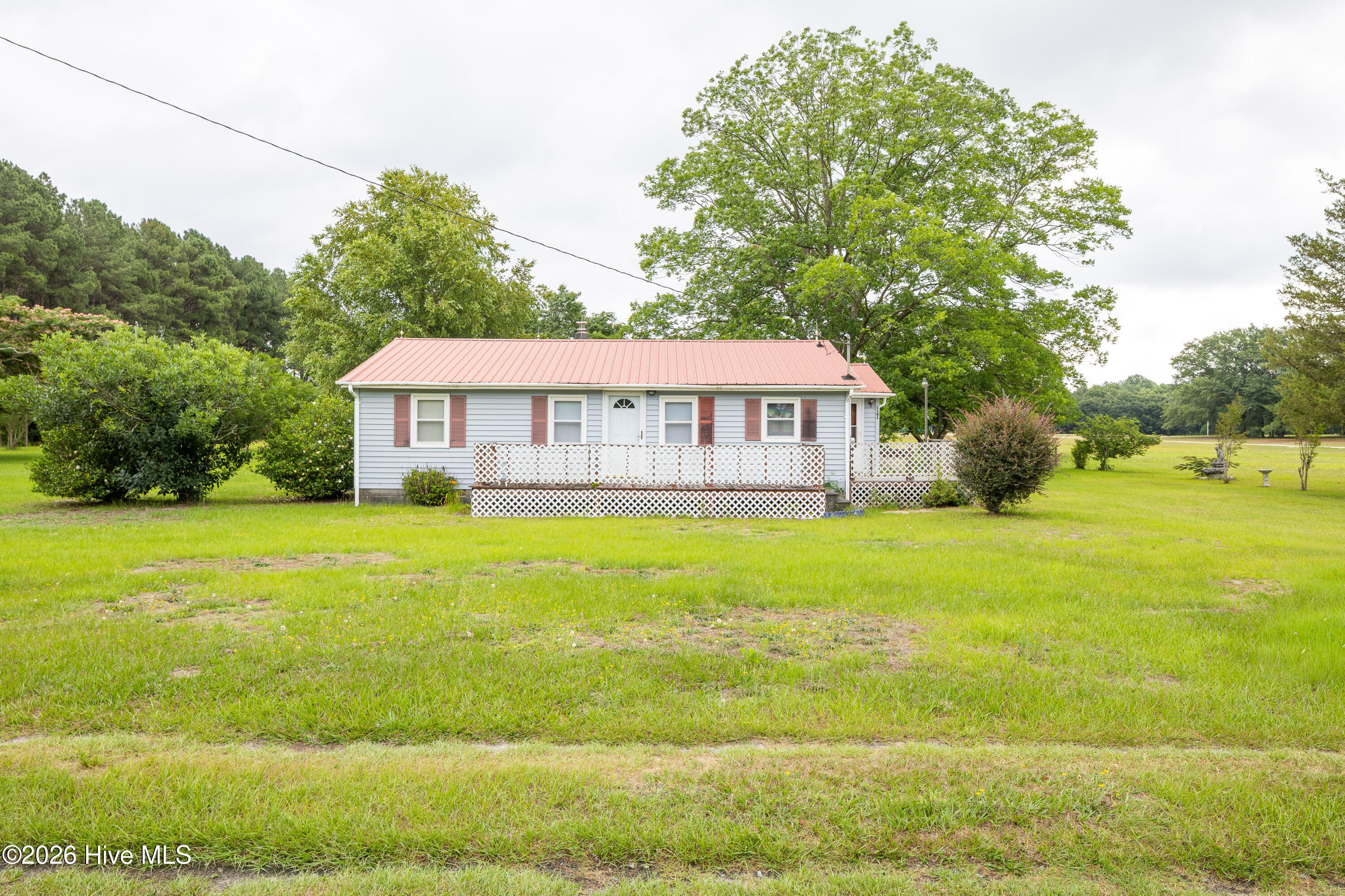 1181 Reedsford Road Property Photo 1