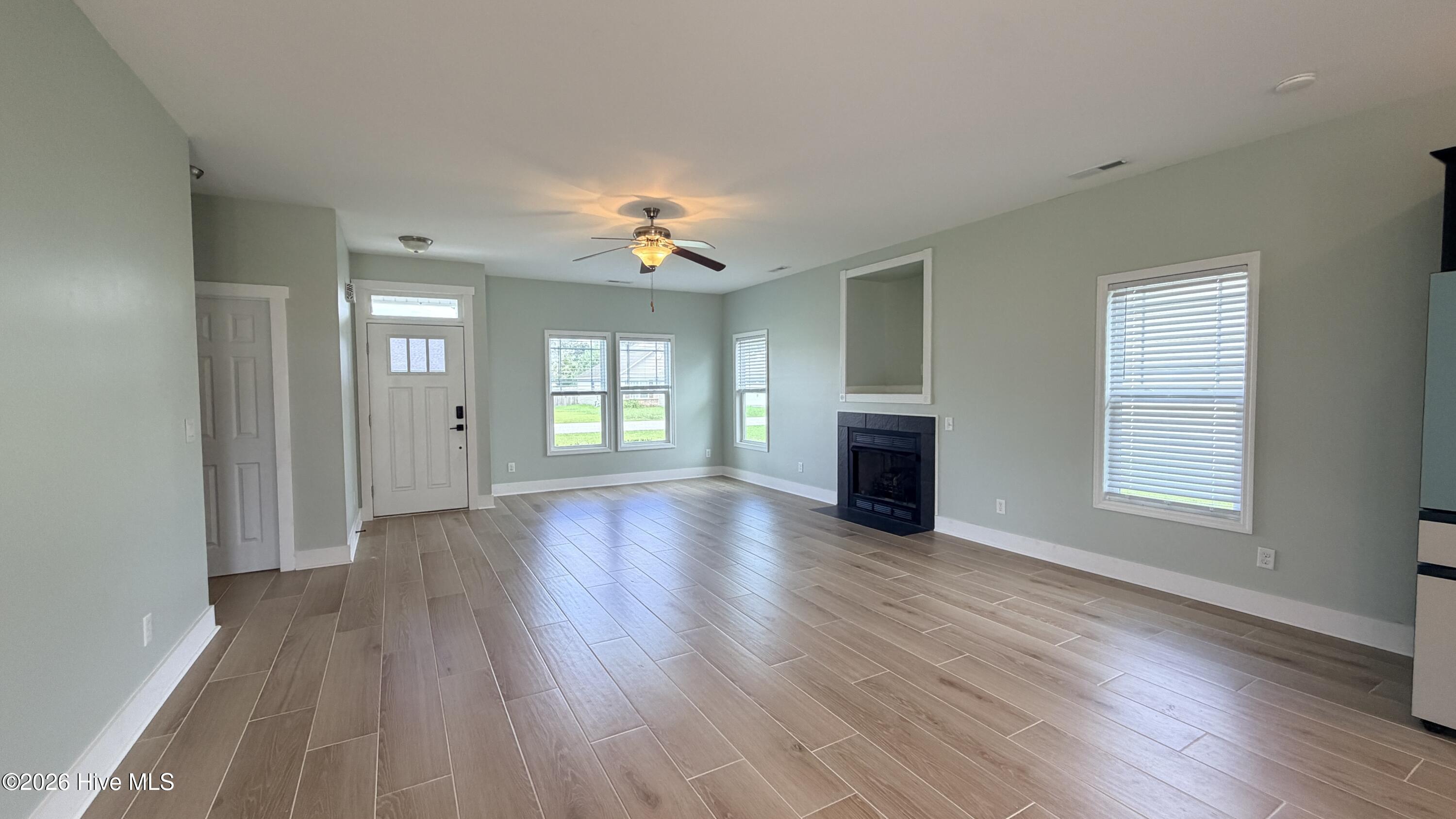 218 Long Neck Drive Property Photo 4