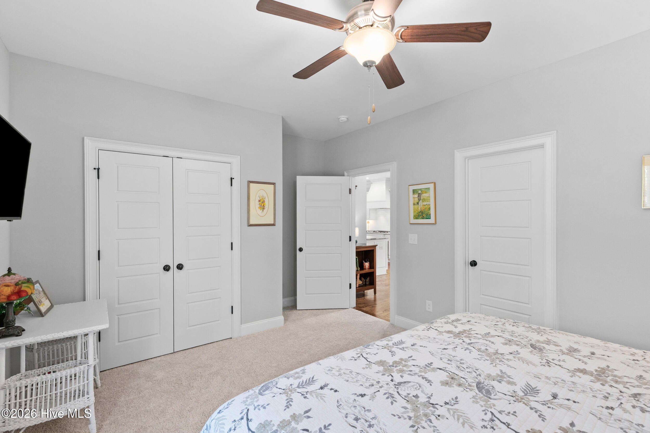 756 Nuttall Street Property Photo 19
