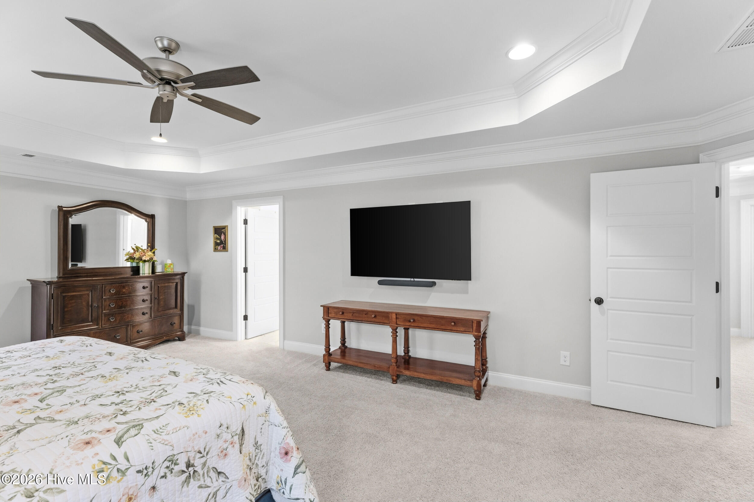 756 Nuttall Street Property Photo 23