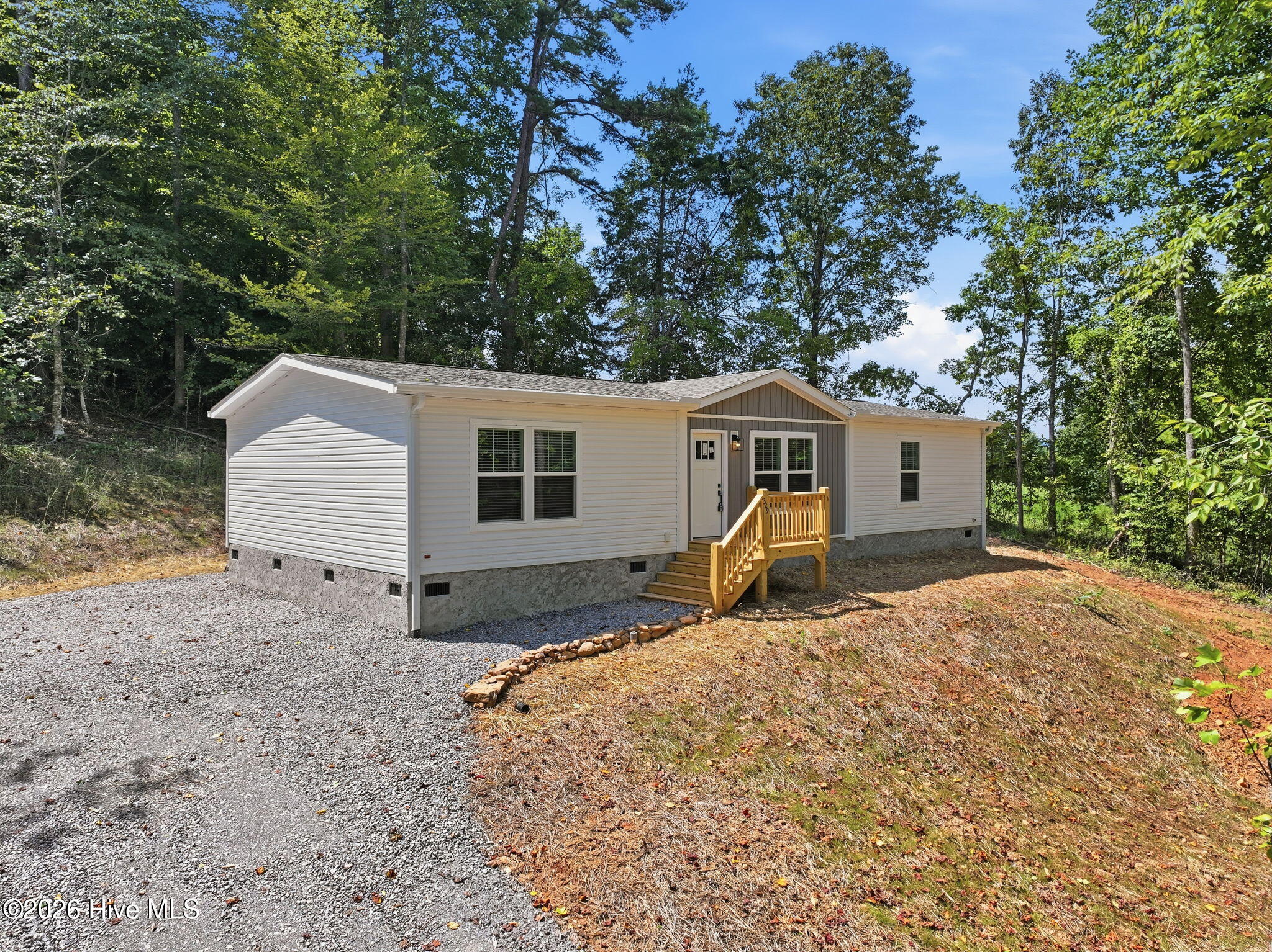 329 Loganberry Lane Property Photo 2