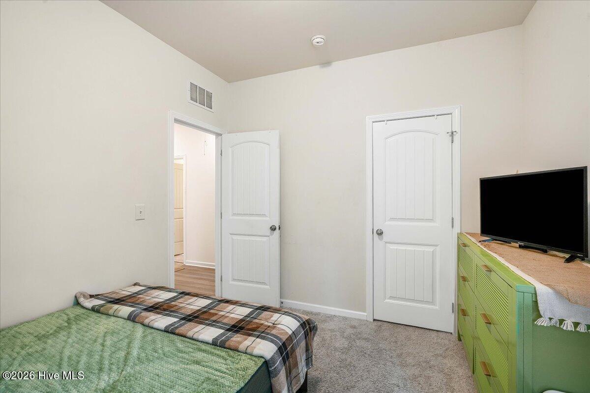 5775 Huntington Park Drive Property Photo 22