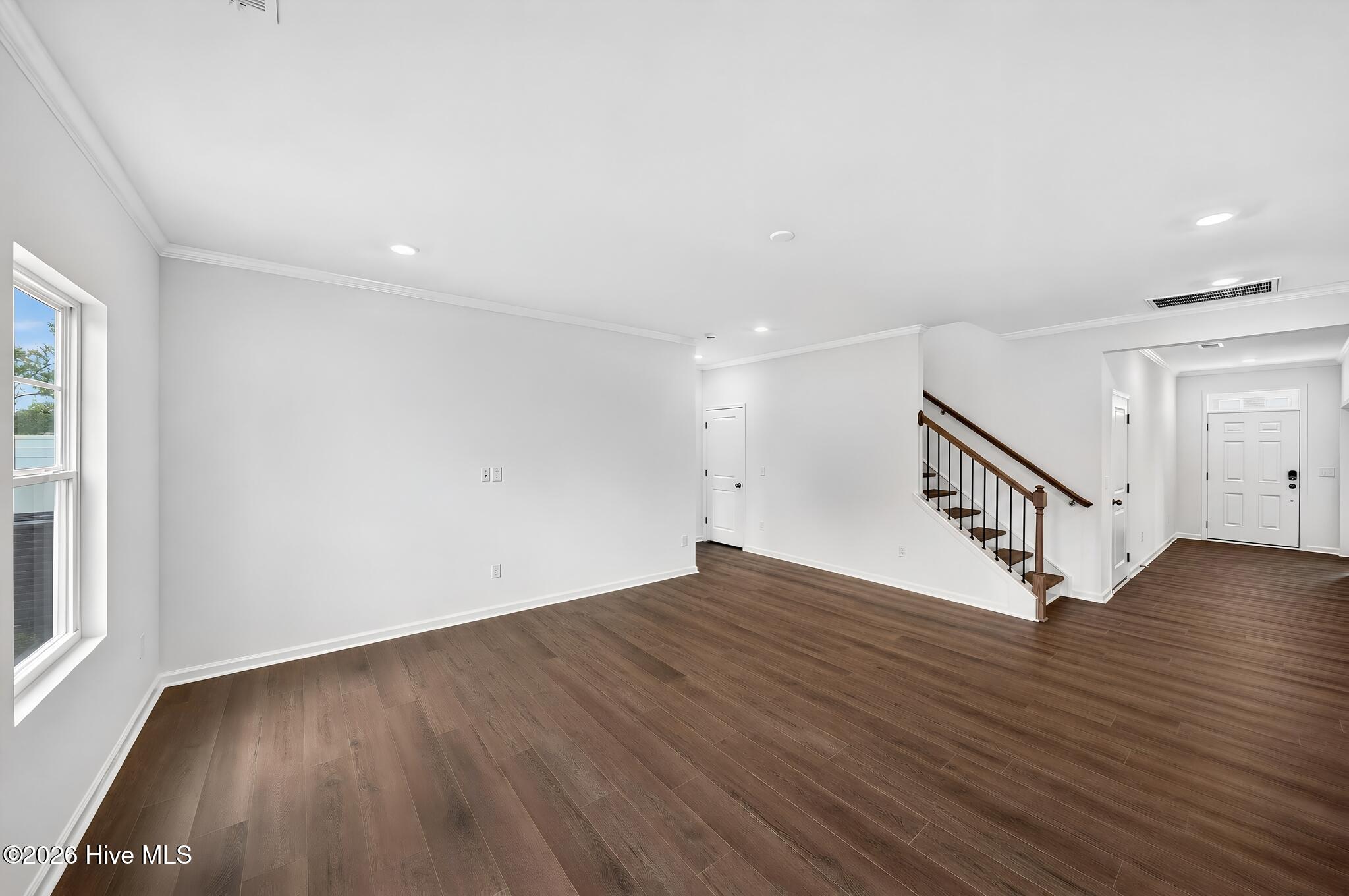 5908 Mill Stone Way W Property Photo 3