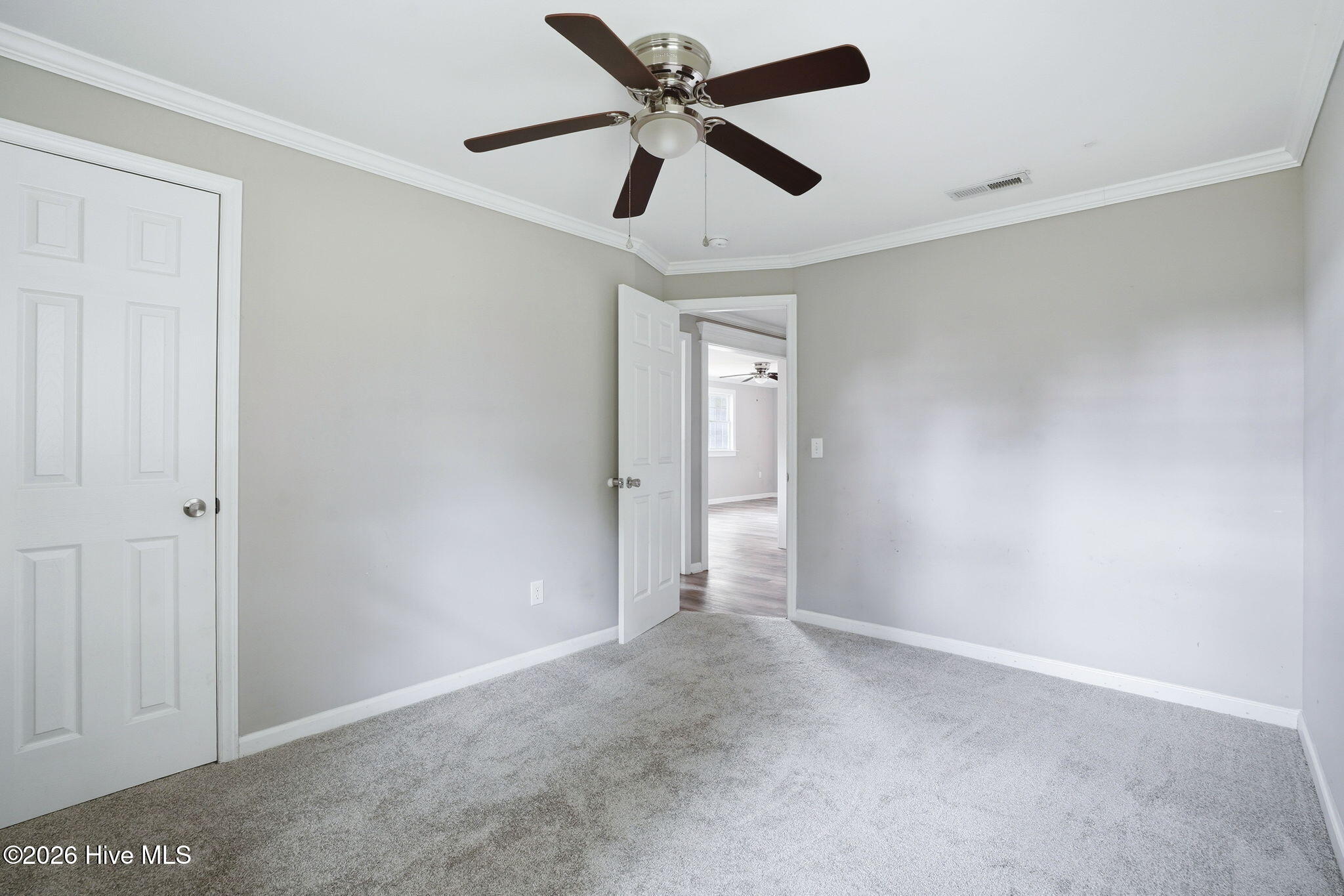 6640 Williams Street Property Photo 24