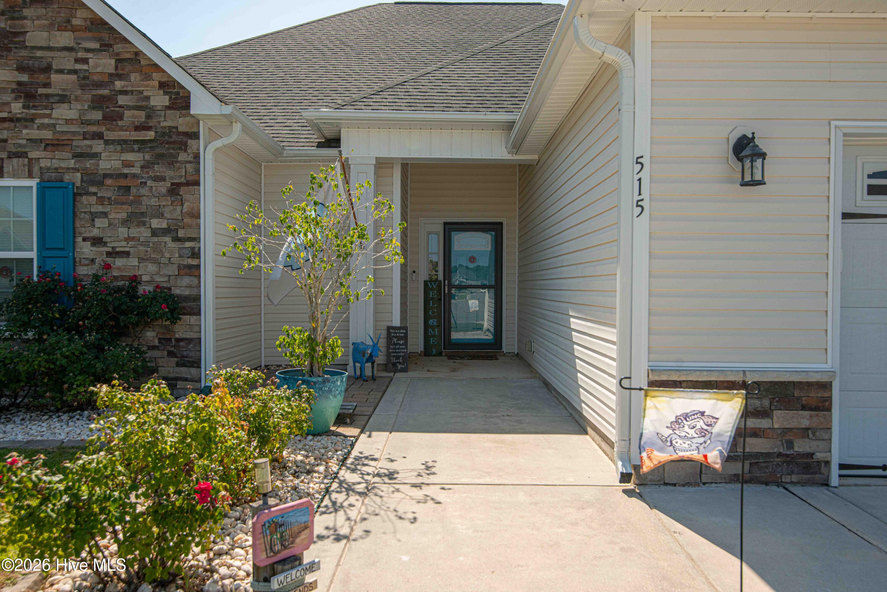 515 Shipyard Court Property Photo 2
