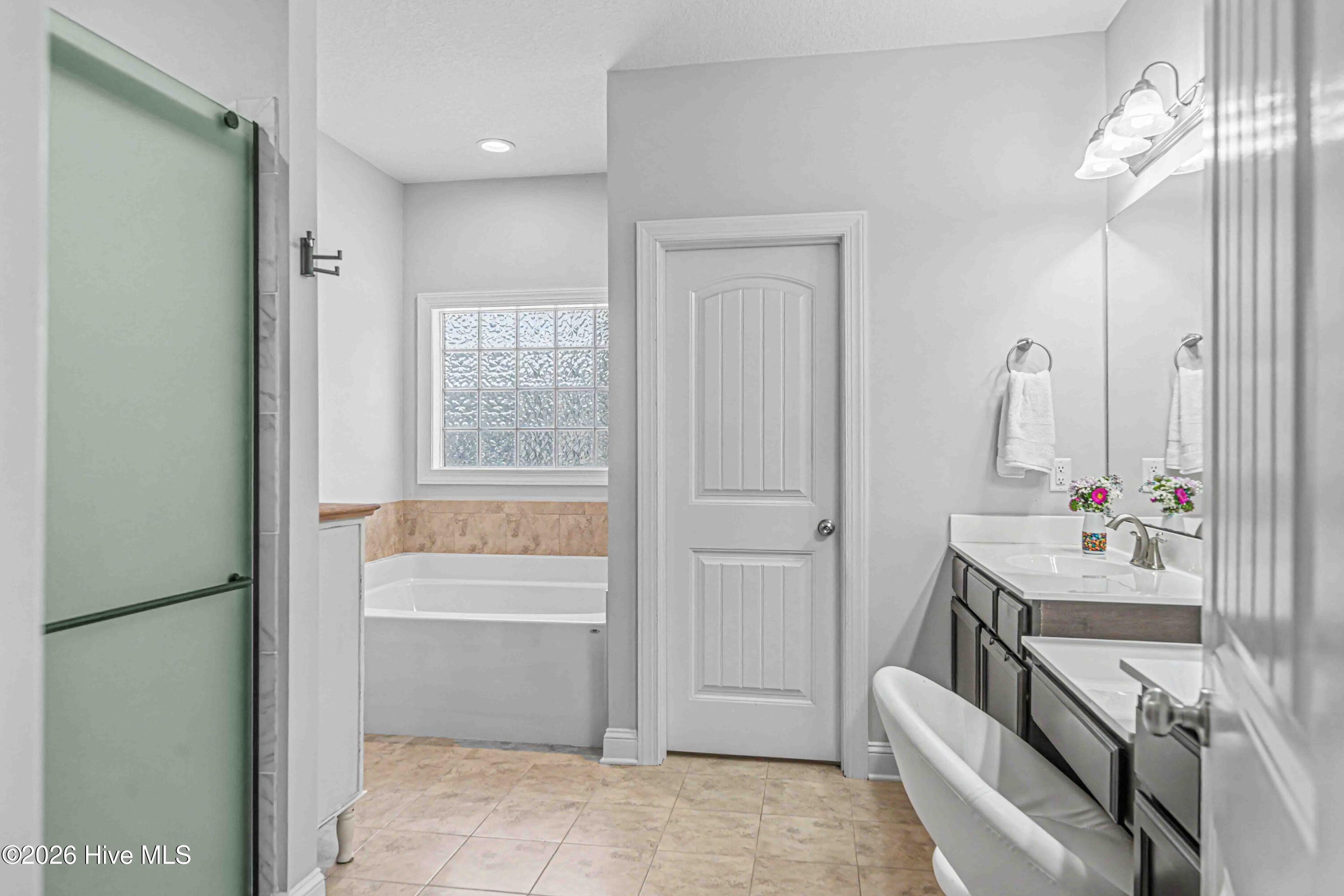 515 Shipyard Court Property Photo 28