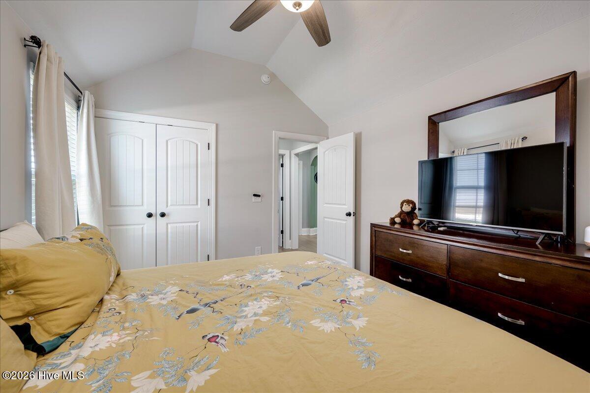 2096 Fordham Drive Property Photo 24