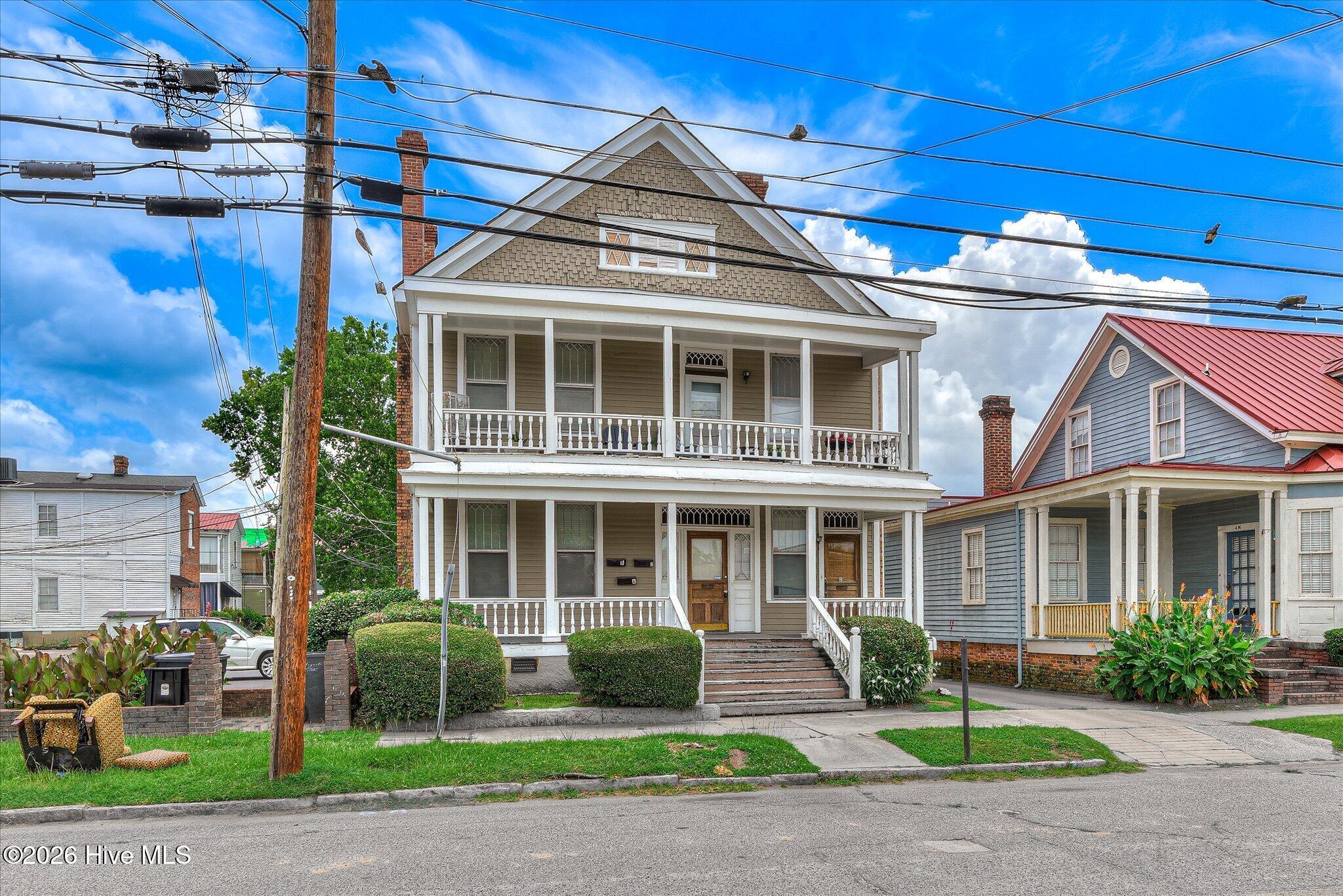410 4th Street Property Photo 3
