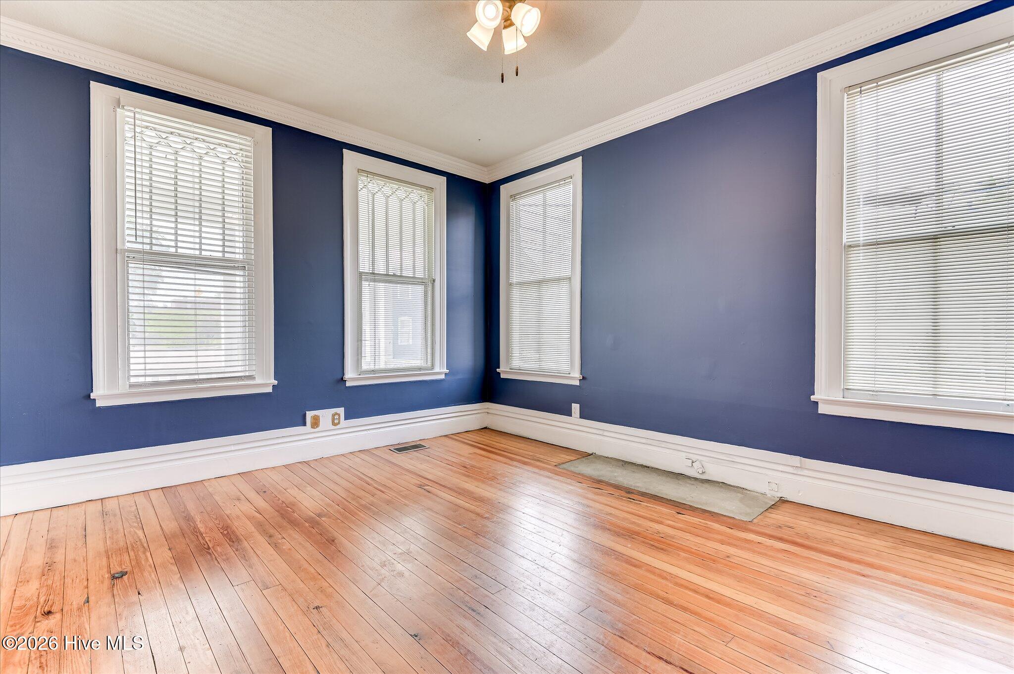 410 4th Street Property Photo 12