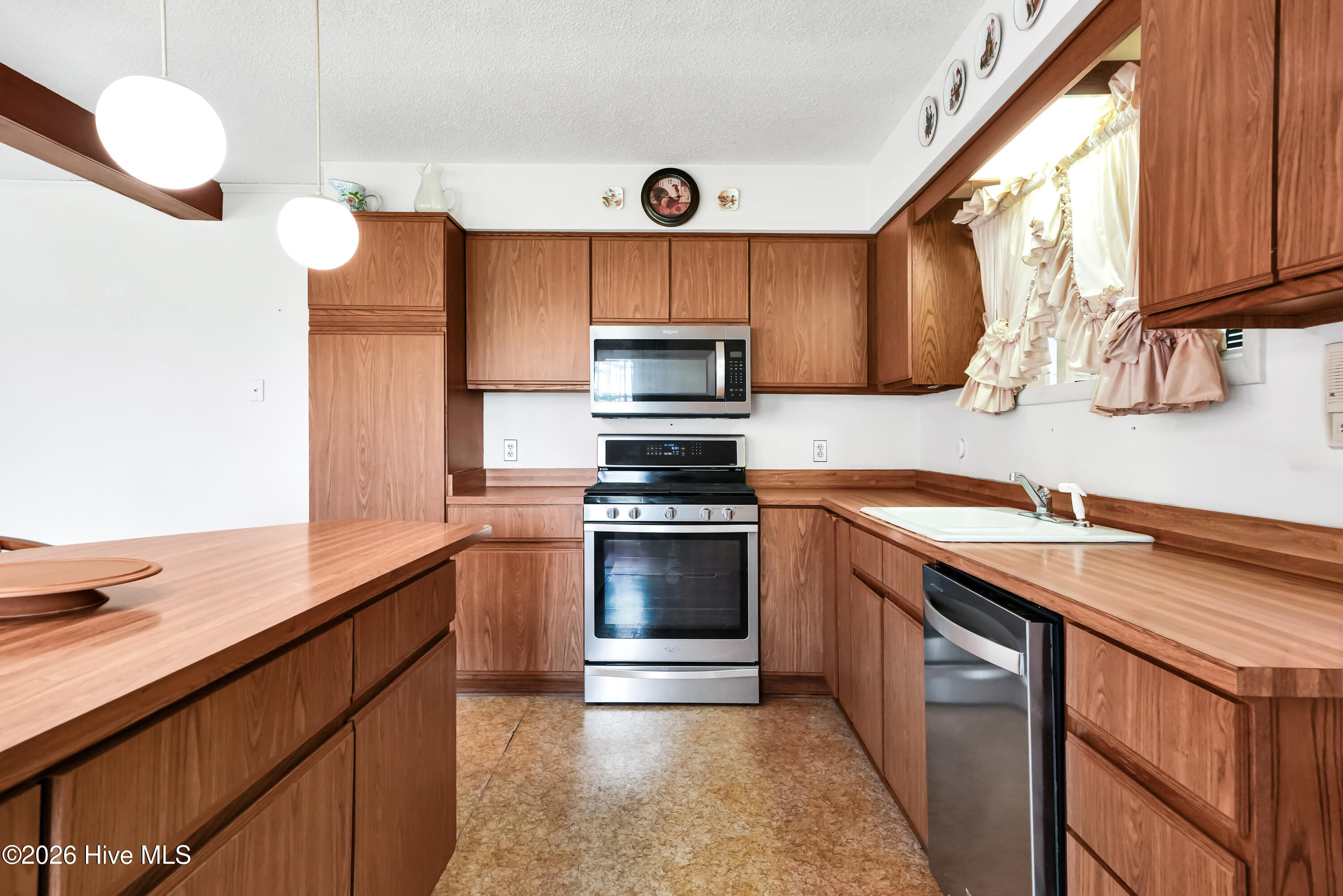 12285 Us Highway 421 Property Photo 9