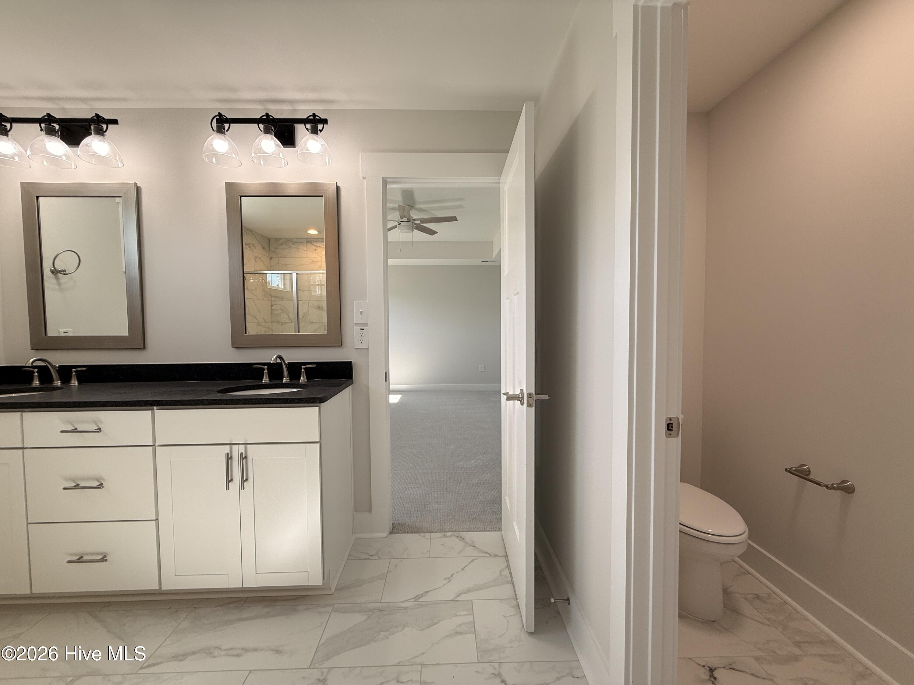 297 Elijah Way Property Photo 33