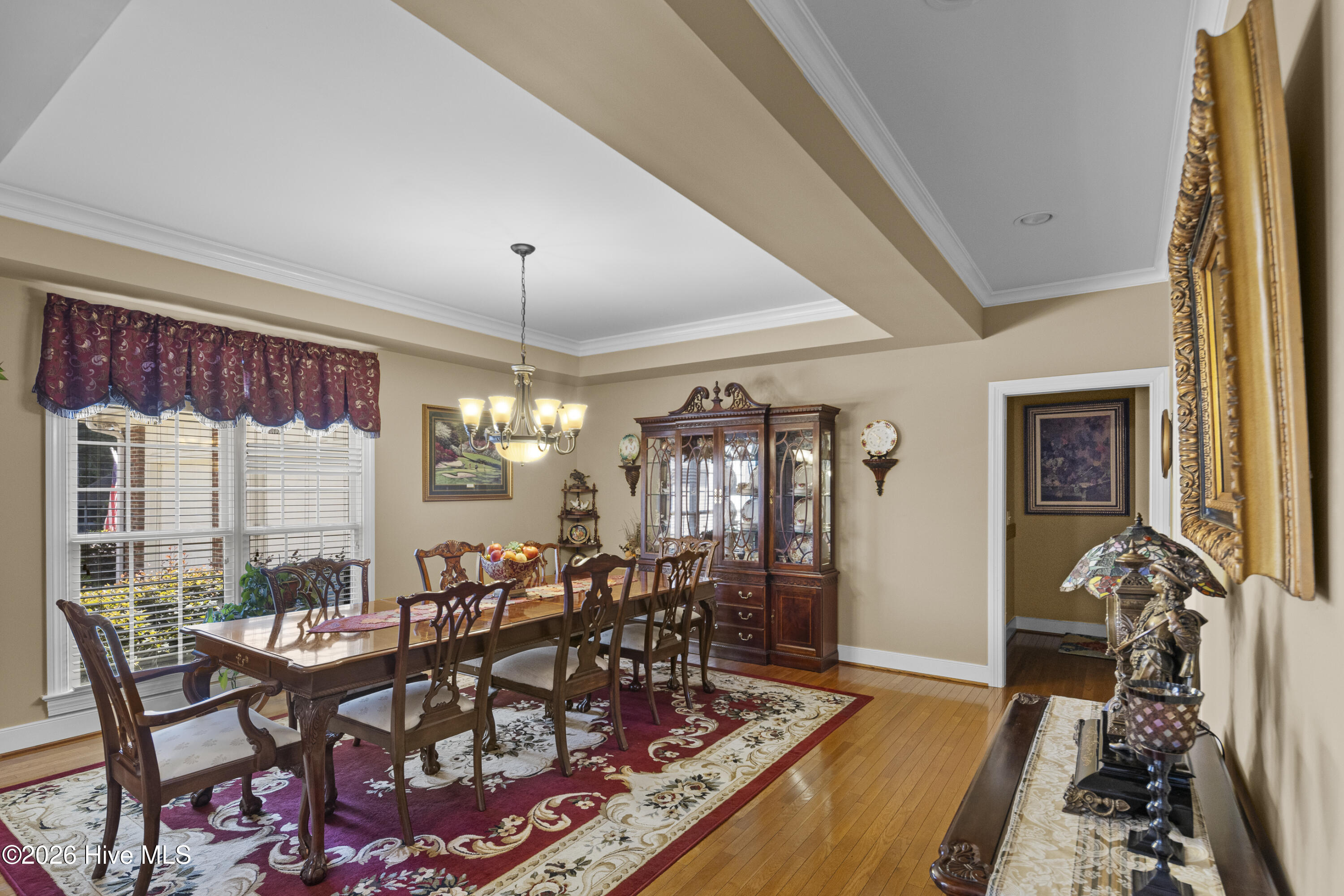 335 Whispering Pines Drive Property Photo 10