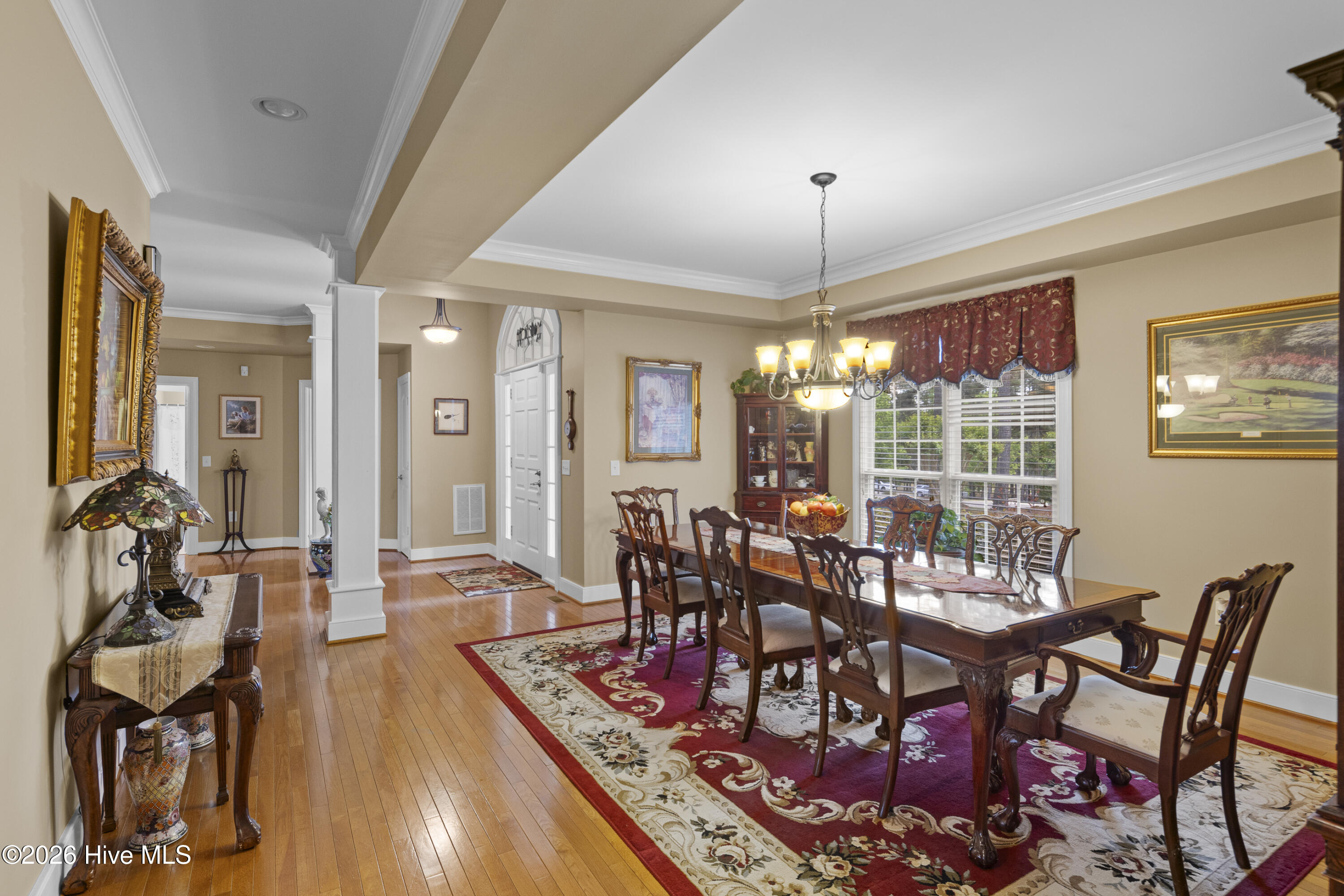 335 Whispering Pines Drive Property Photo 11