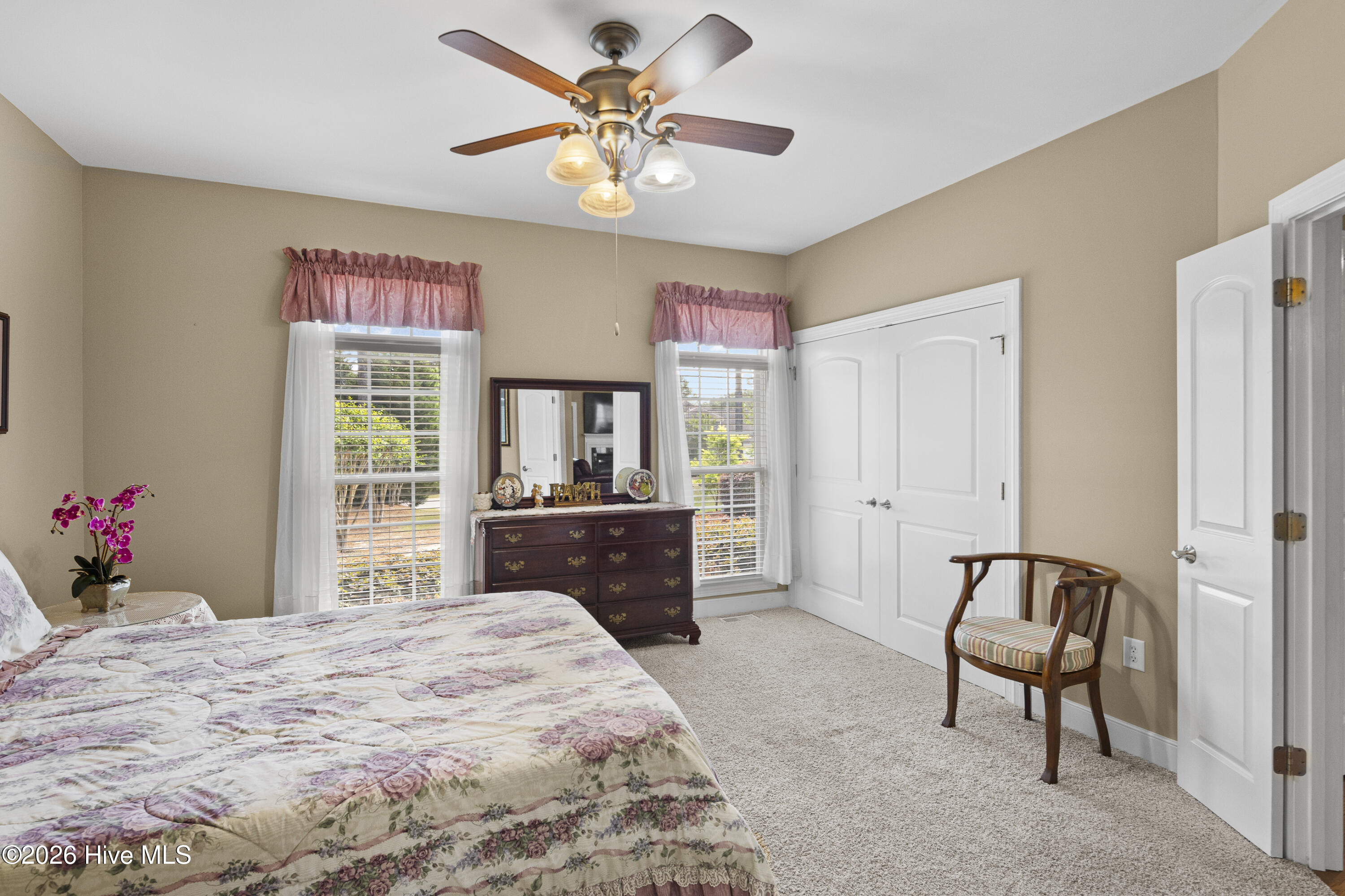 335 Whispering Pines Drive Property Photo 33