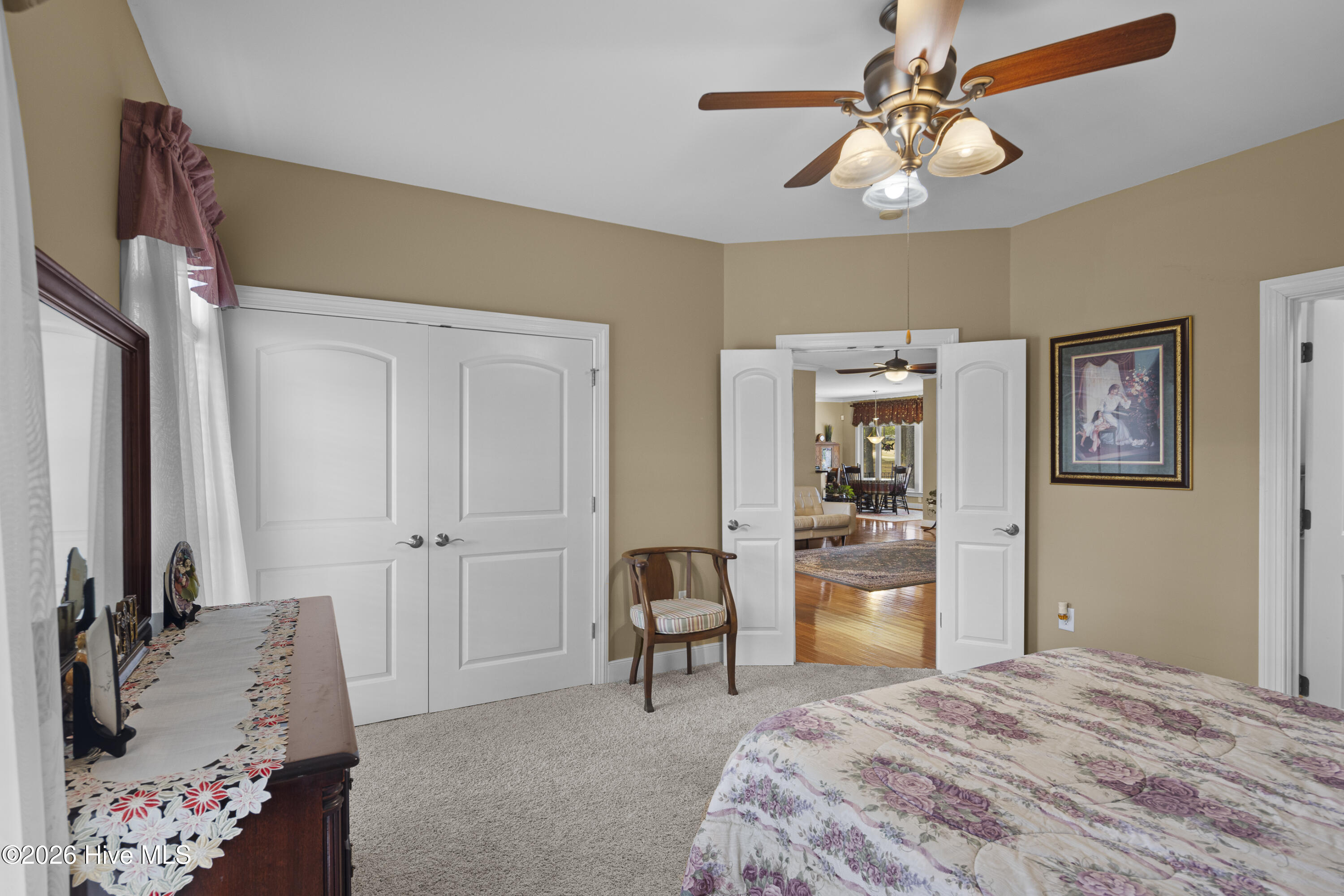 335 Whispering Pines Drive Property Photo 34