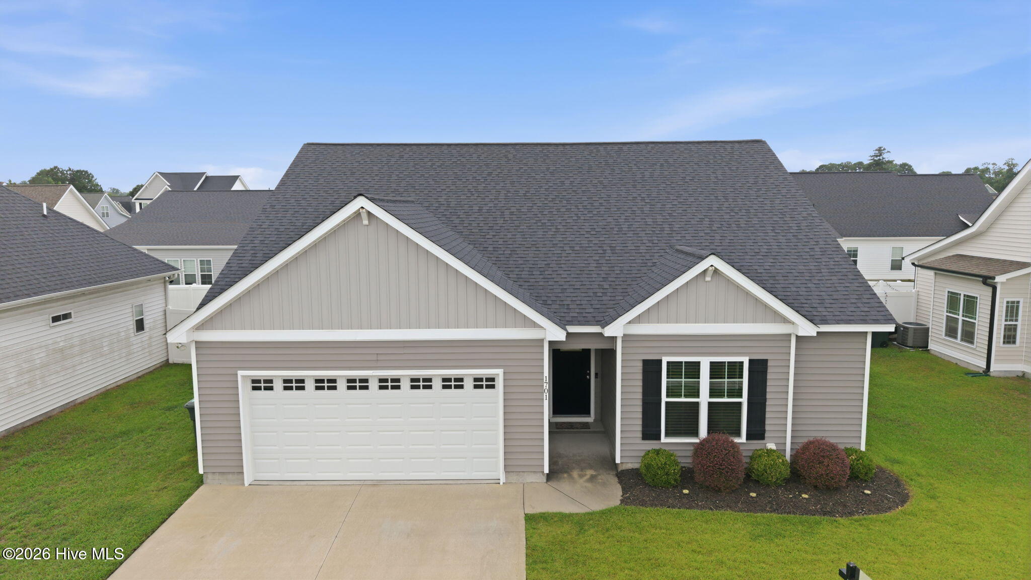 1701 Penncross Drive Property Photo 1