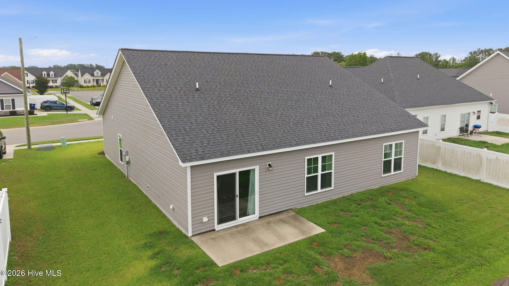 1701 Penncross Drive Property Photo 16