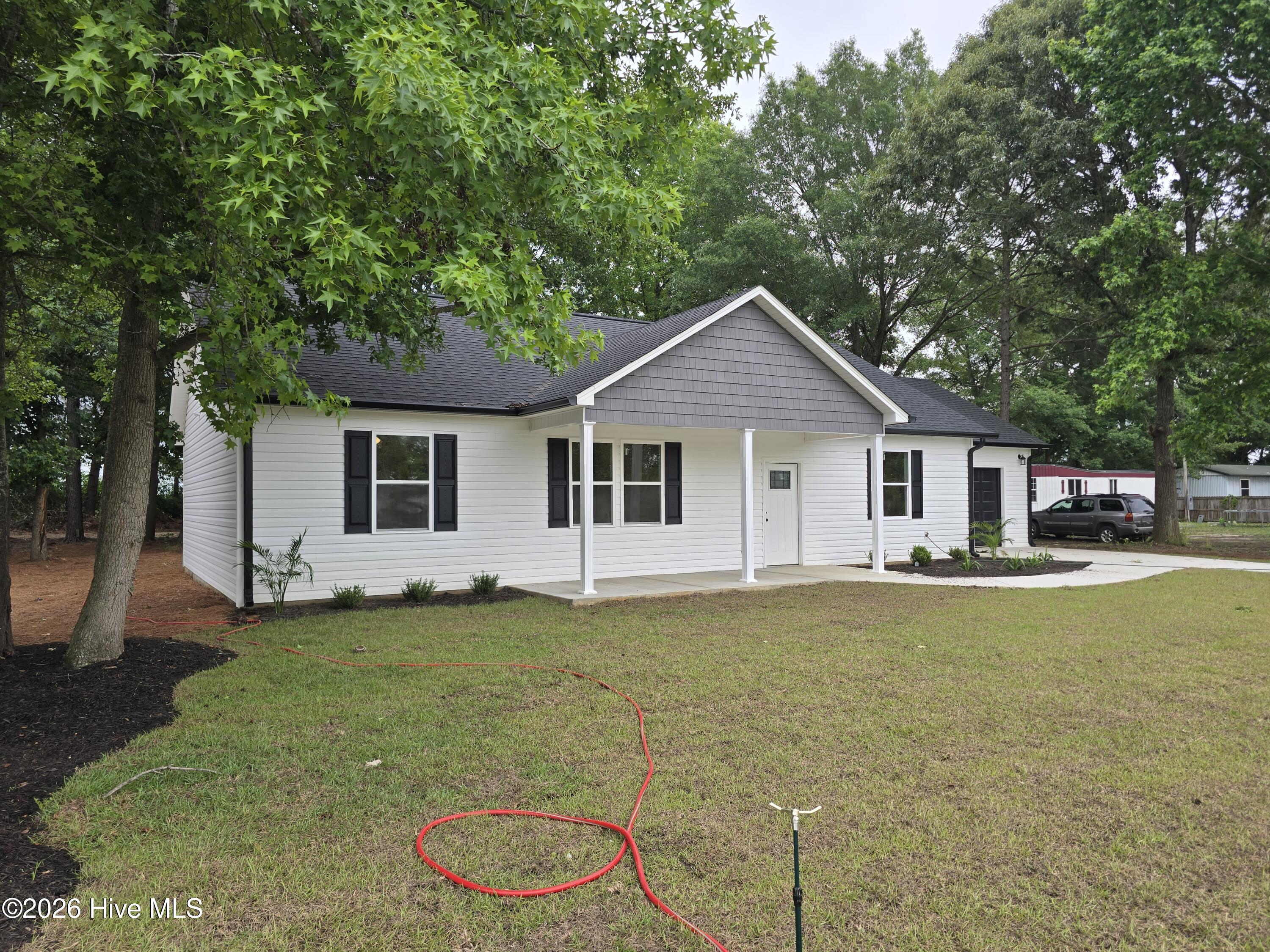 24821 Spring Hill Road Property Photo 2