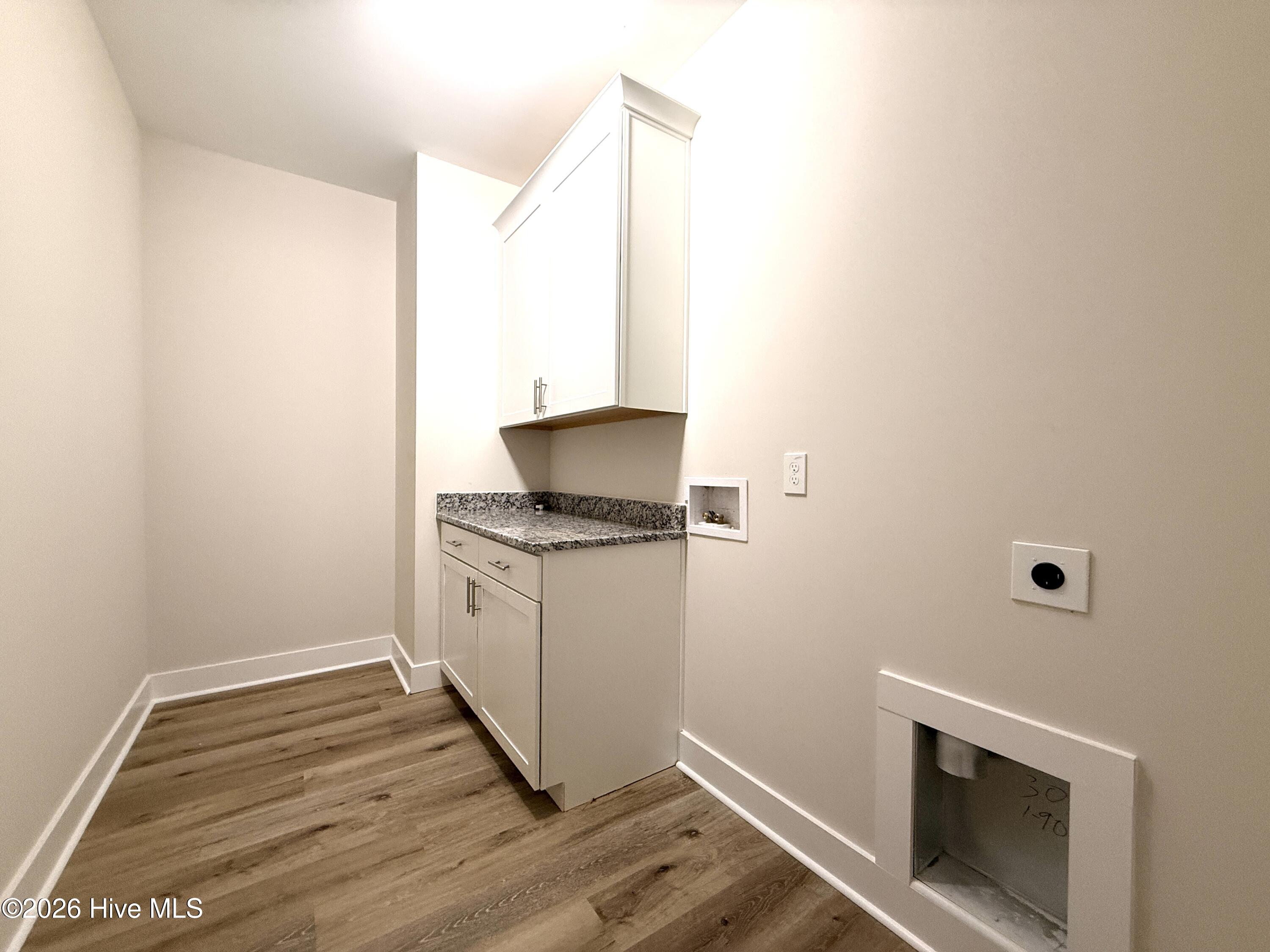 159 Michter Street Property Photo 7