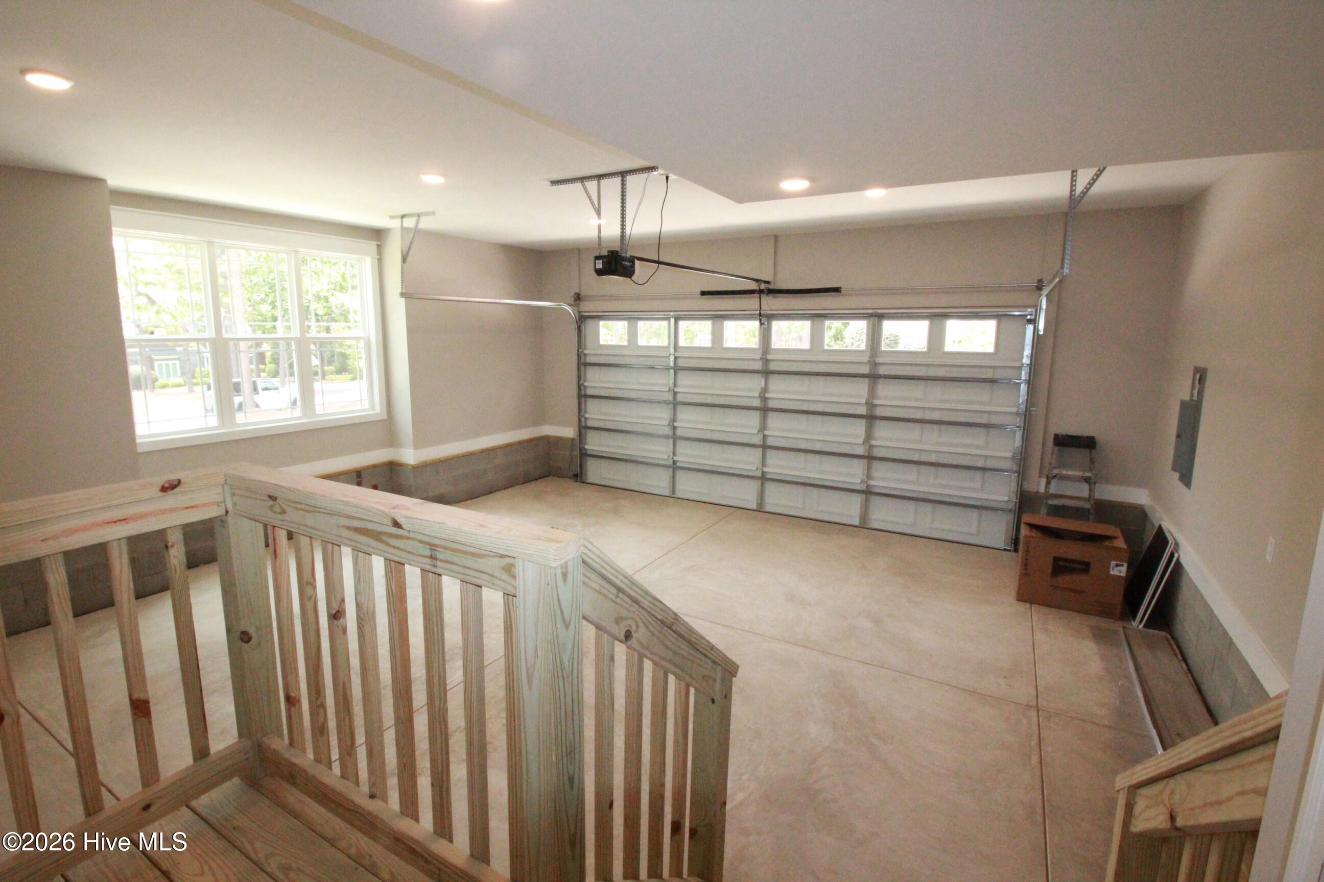 110 Lawrence Overlook Property Photo 32