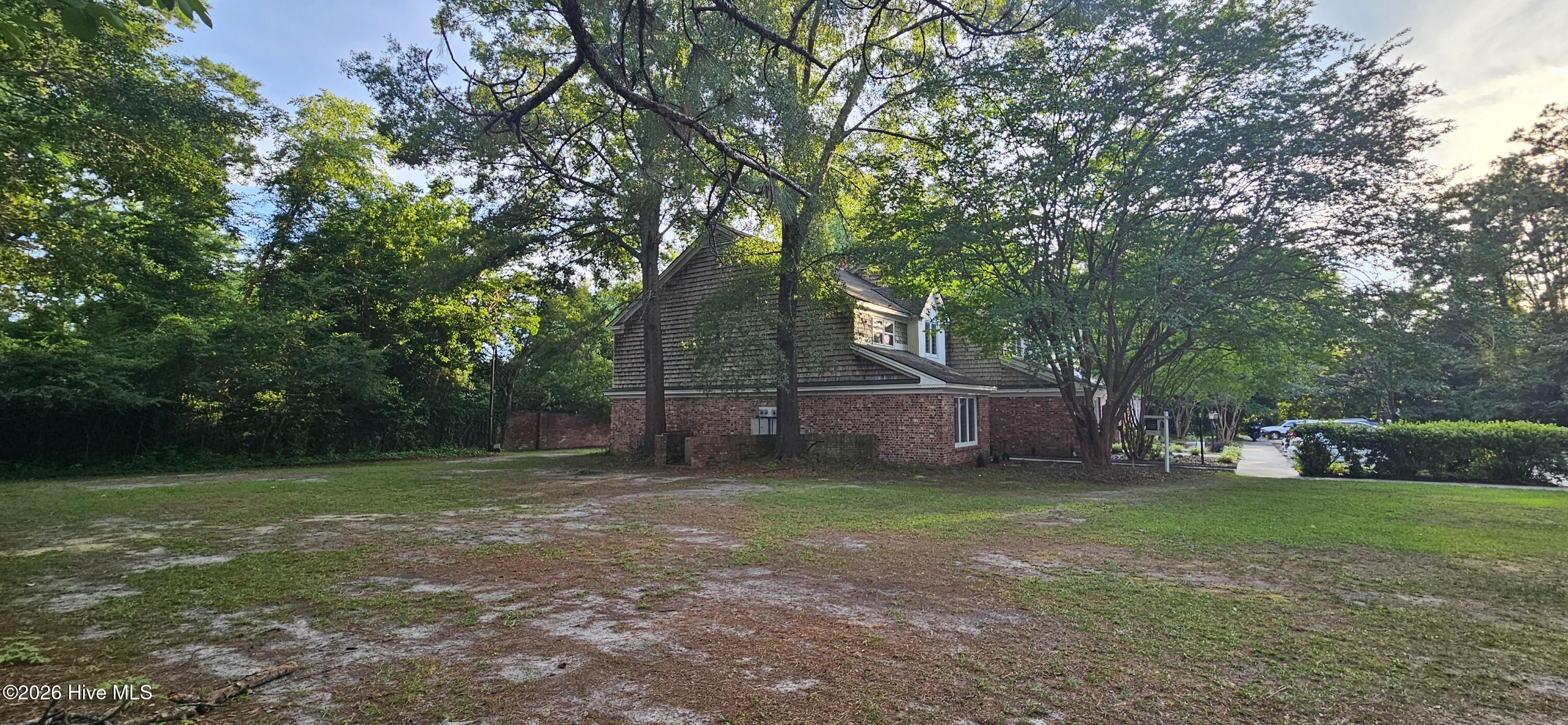 407 W College Street A Property Photo 58