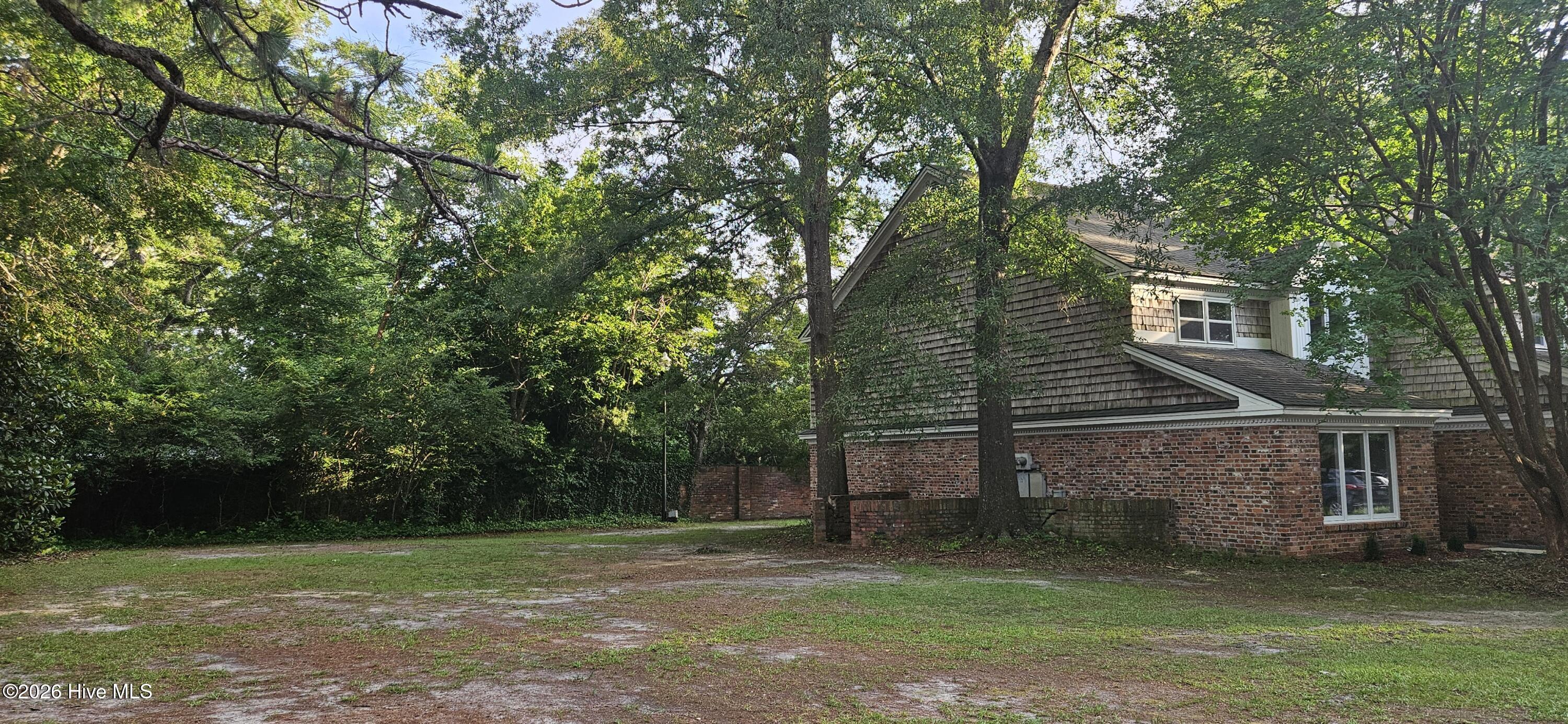 407 W College Street A Property Photo 59