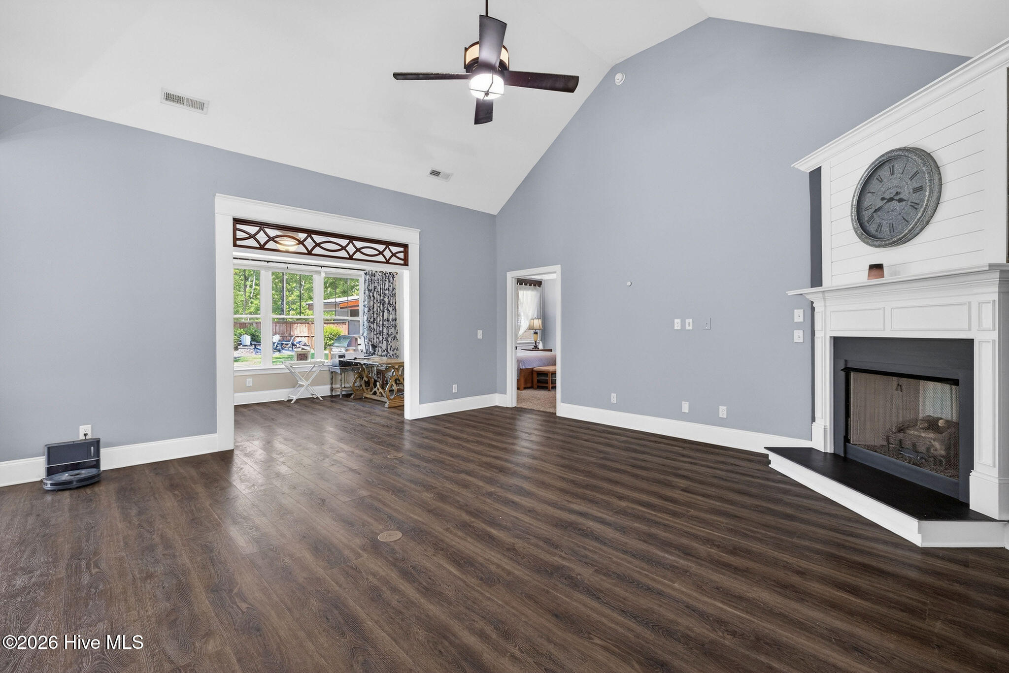 54 Stonegate Circle Property Photo 6
