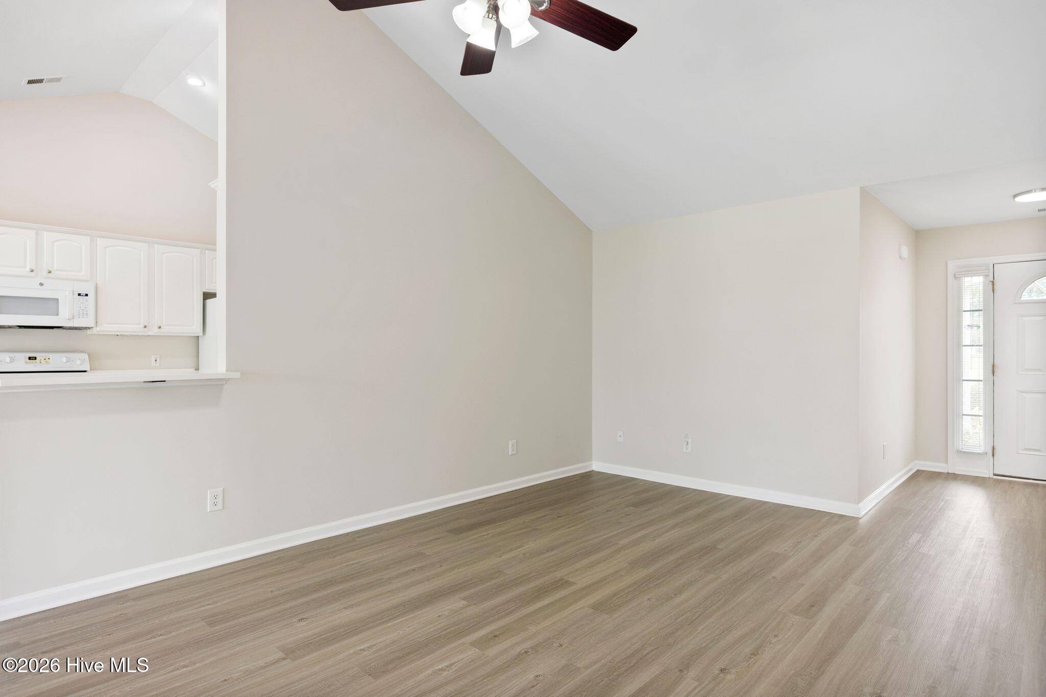 146 Planters Row Lane Property Photo 9