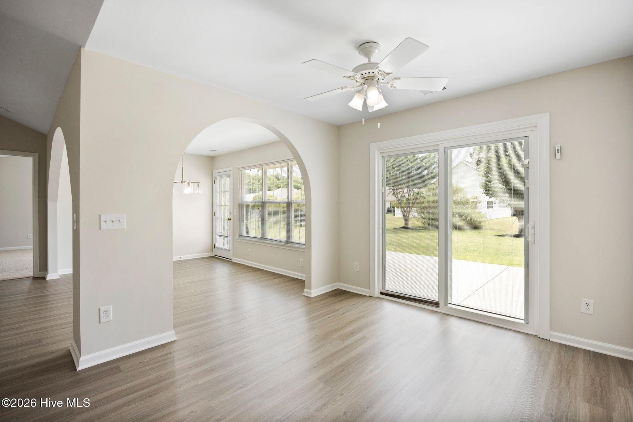 146 Planters Row Lane Property Photo 15