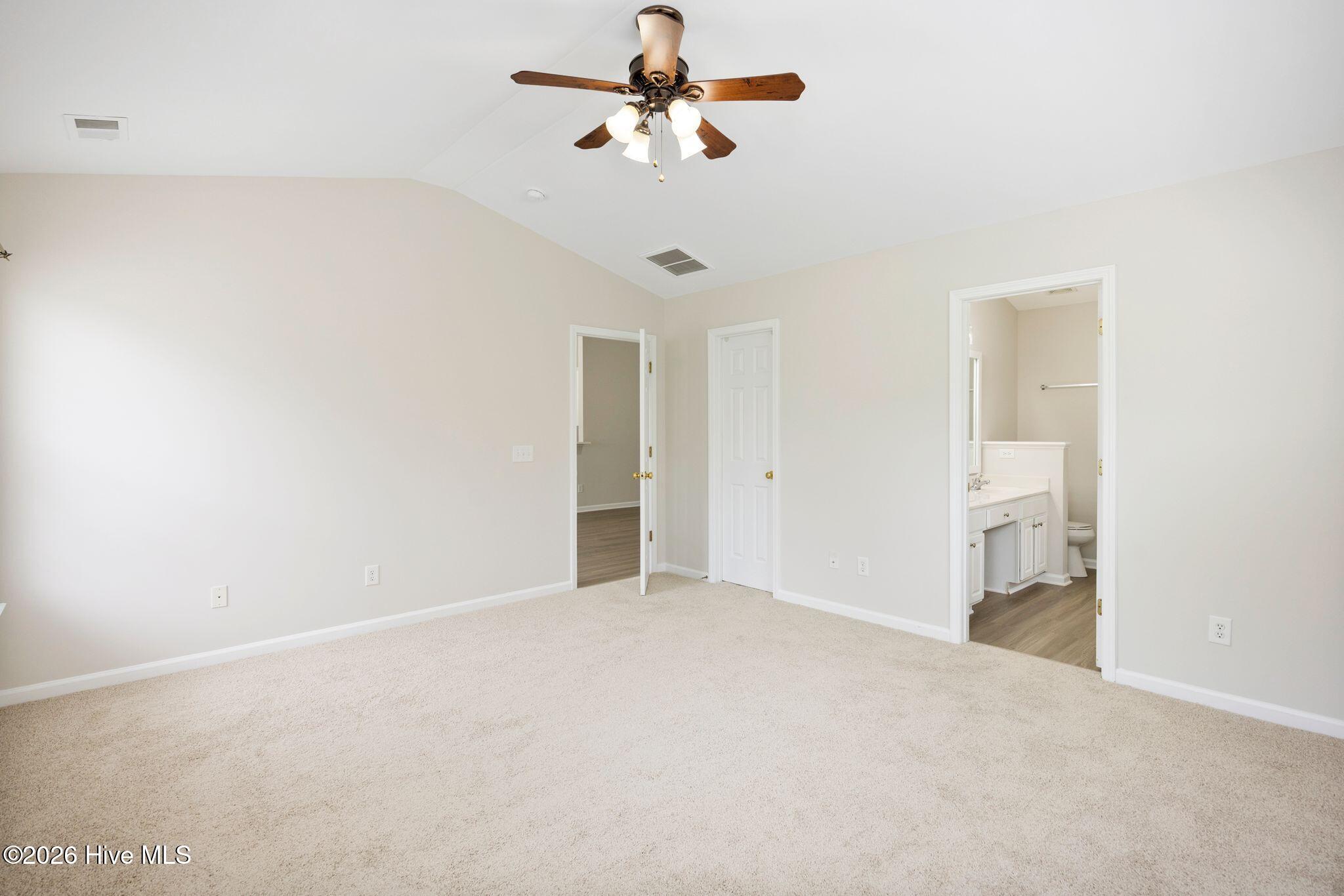 146 Planters Row Lane Property Photo 23