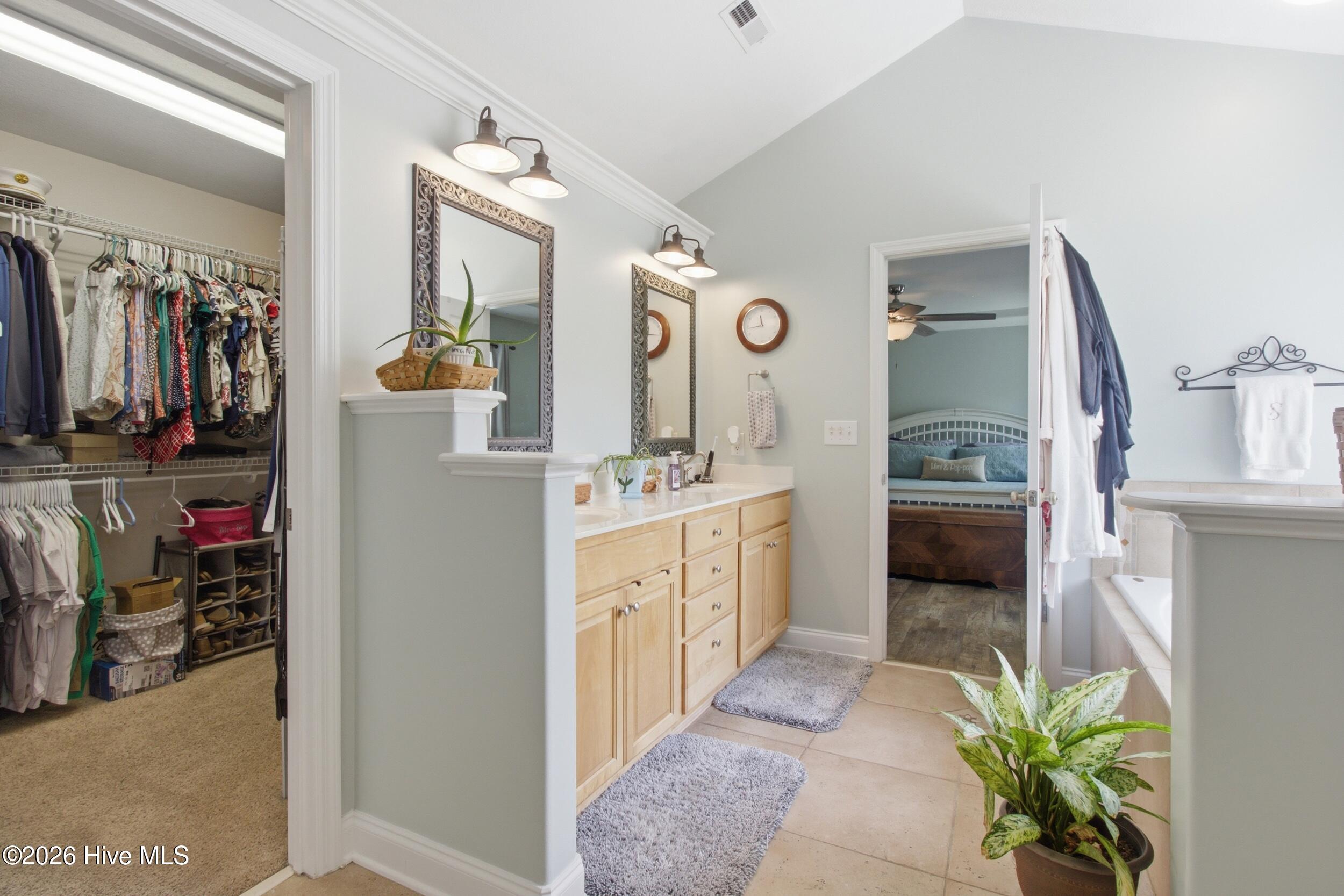 100 Sand Run Road Property Photo 18