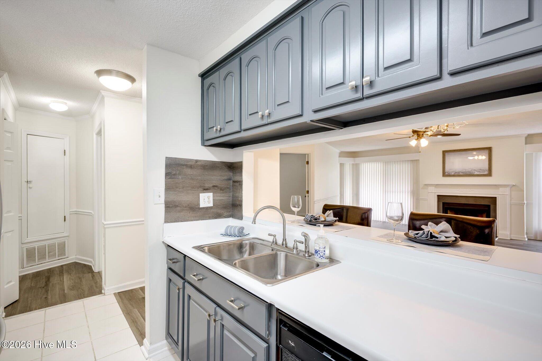 1307 Colony Place Drive Property Photo 6