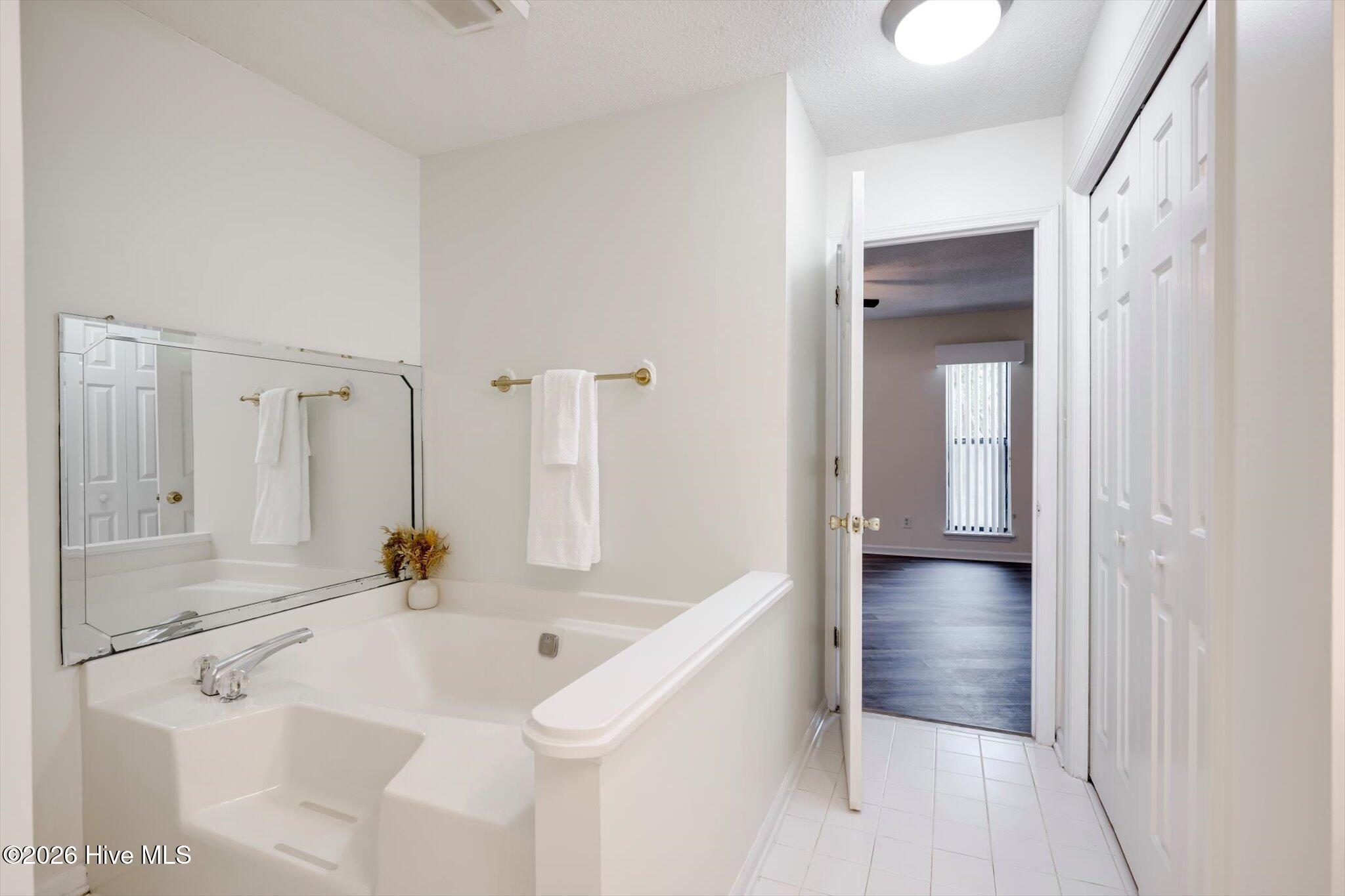 1307 Colony Place Drive Property Photo 14