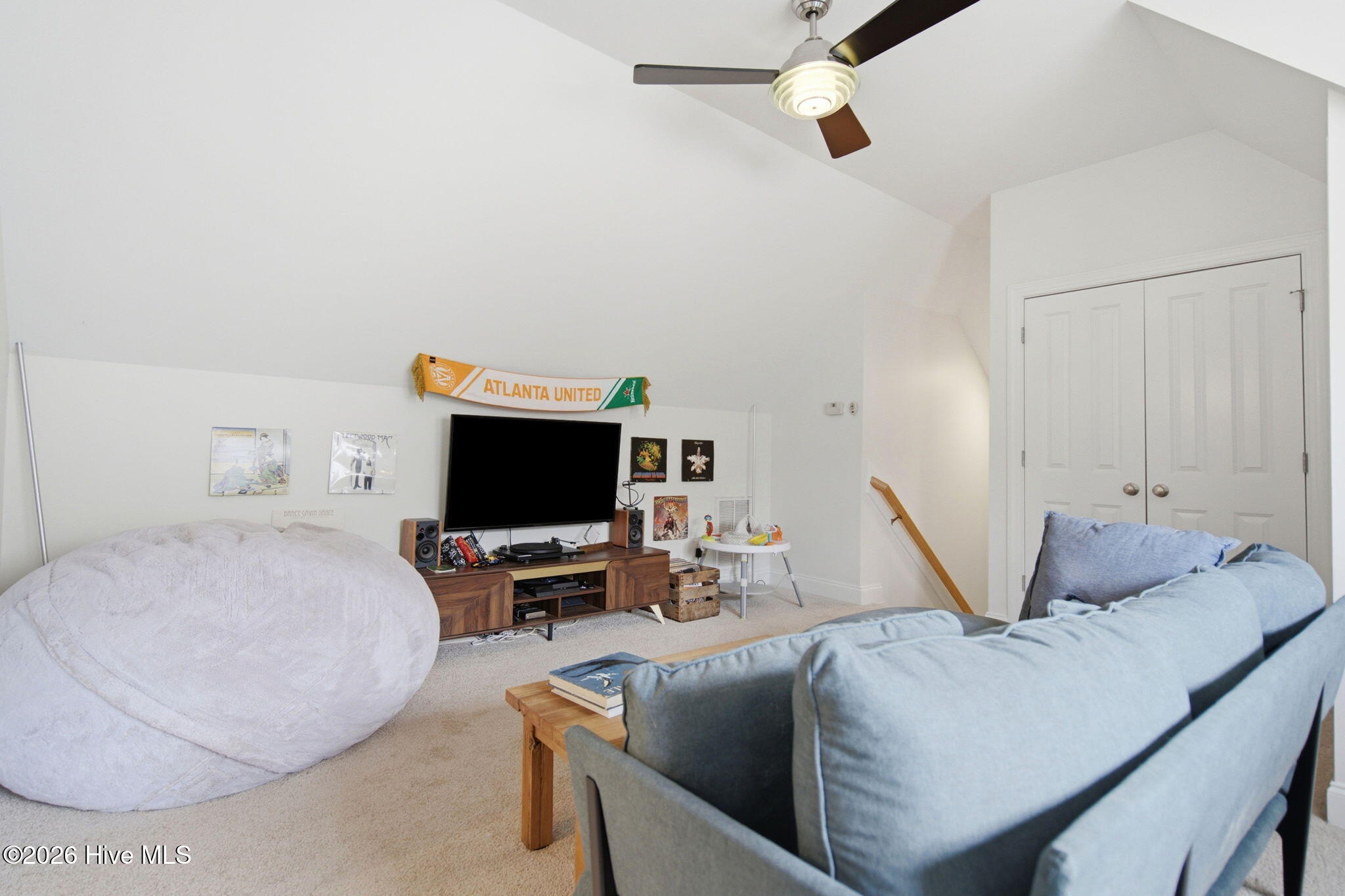 908 Upper Reach Drive Property Photo 28