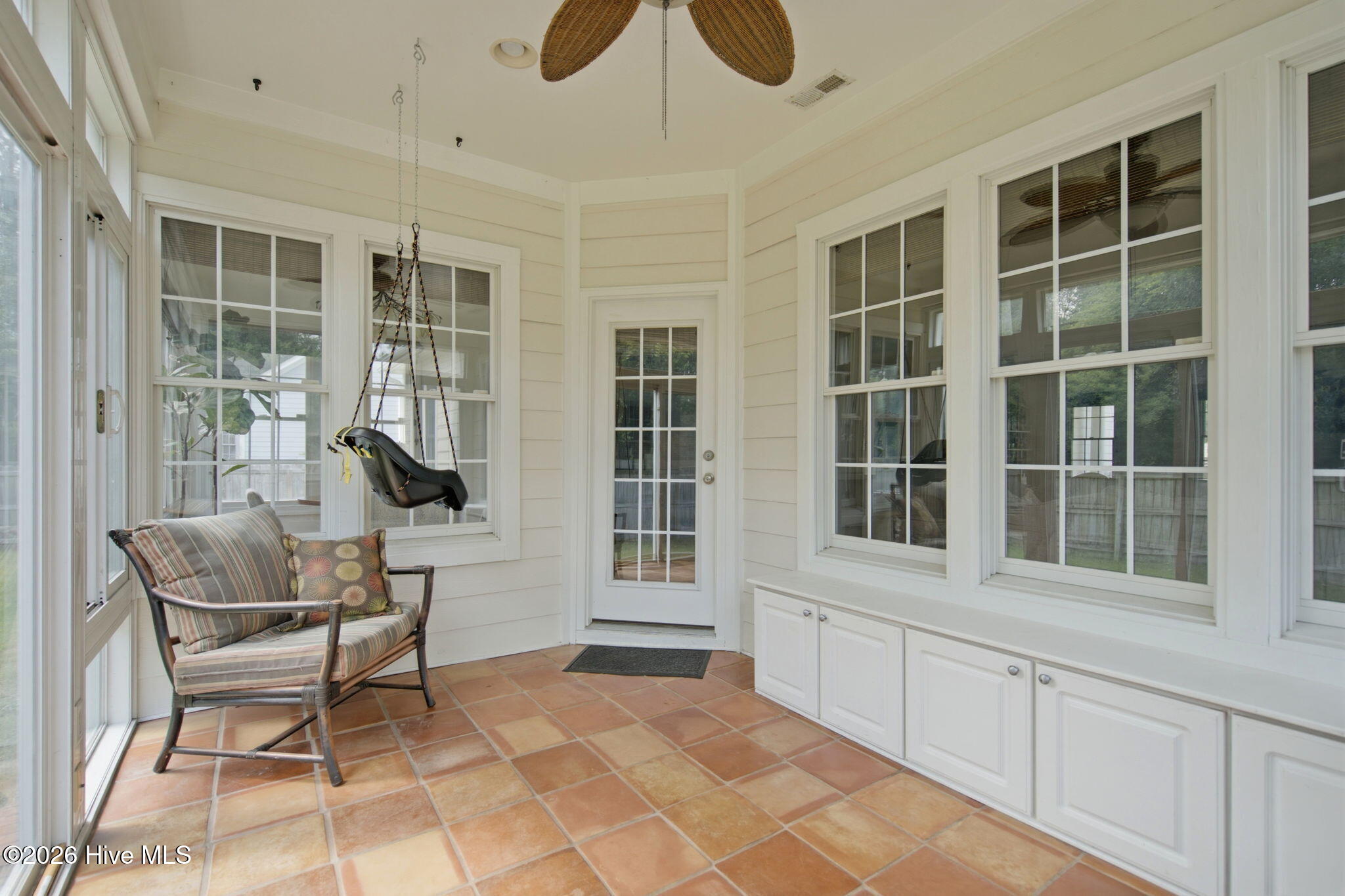 908 Upper Reach Drive Property Photo 30