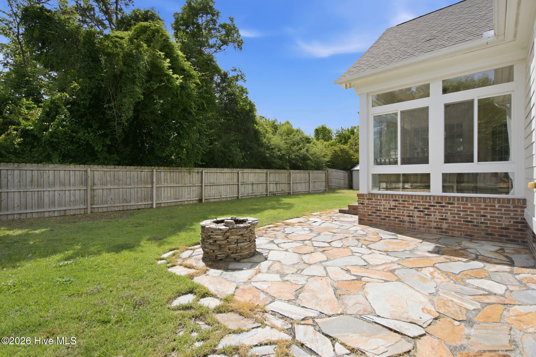 908 Upper Reach Drive Property Photo 33