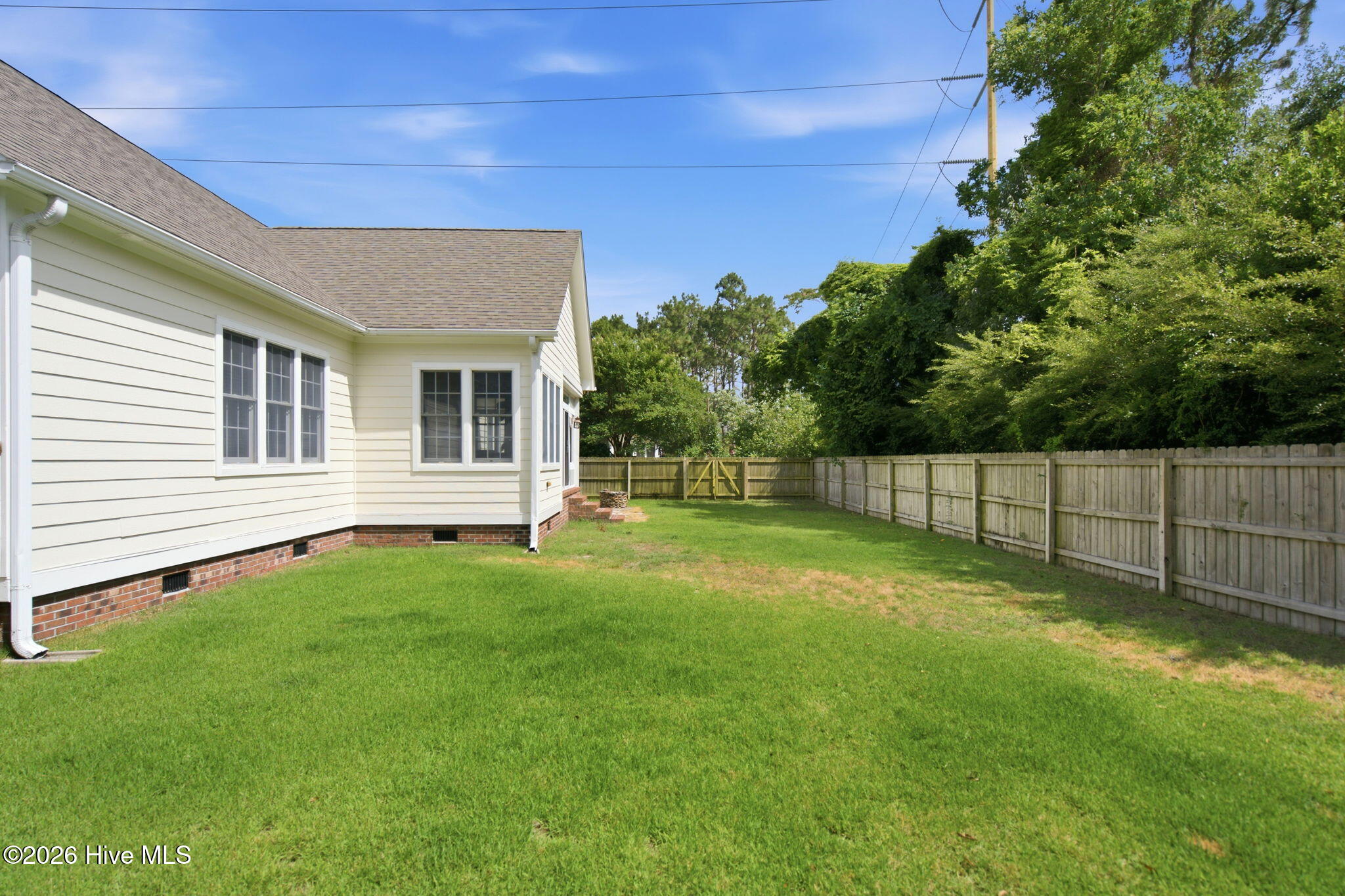 908 Upper Reach Drive Property Photo 37